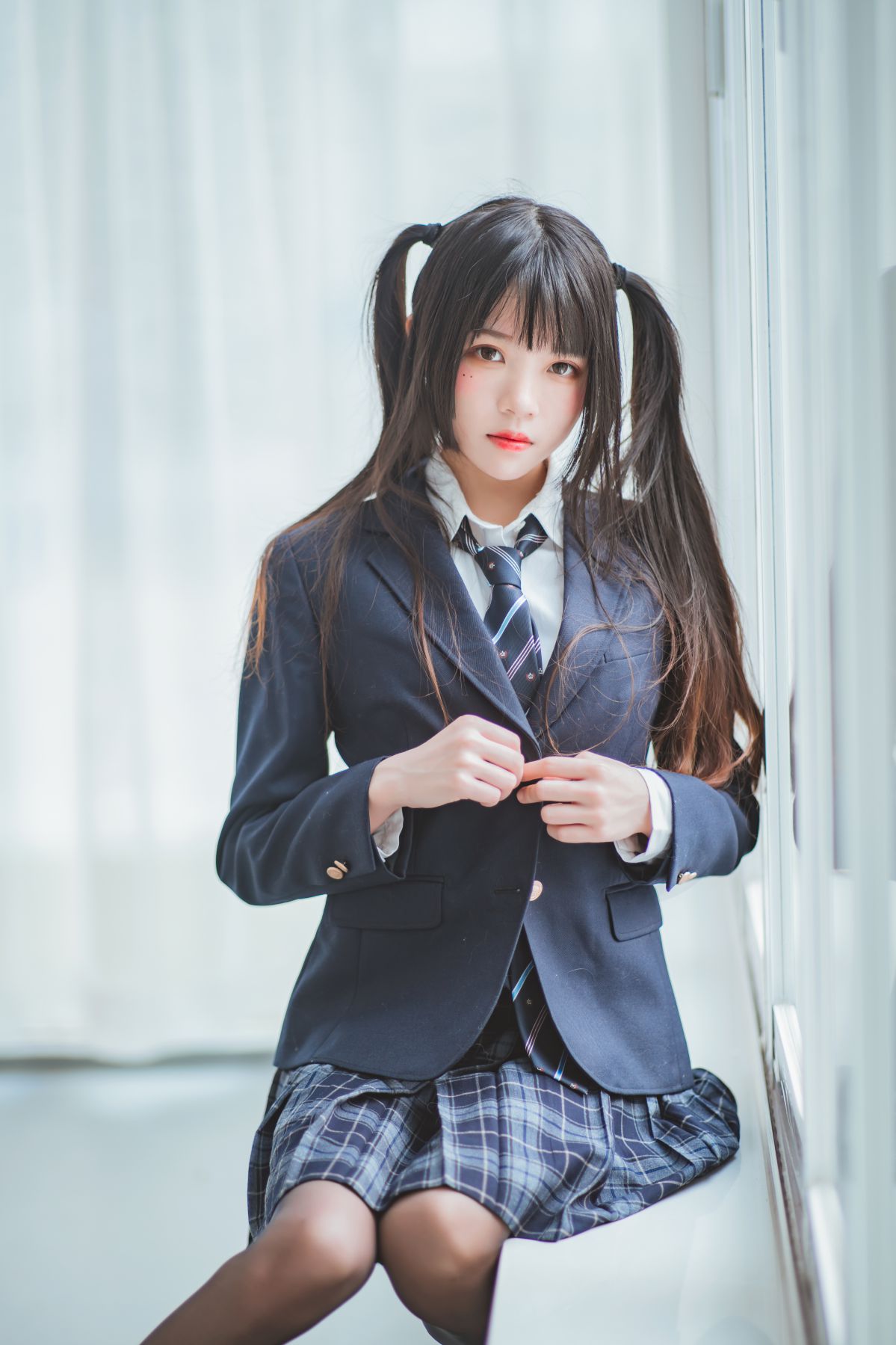 桜桃喵 – 冬季制服丝秀插图2