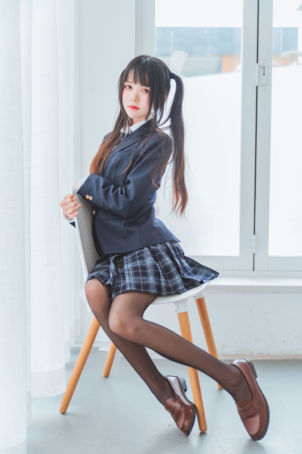 桜桃喵 – 冬季制服丝秀插图5