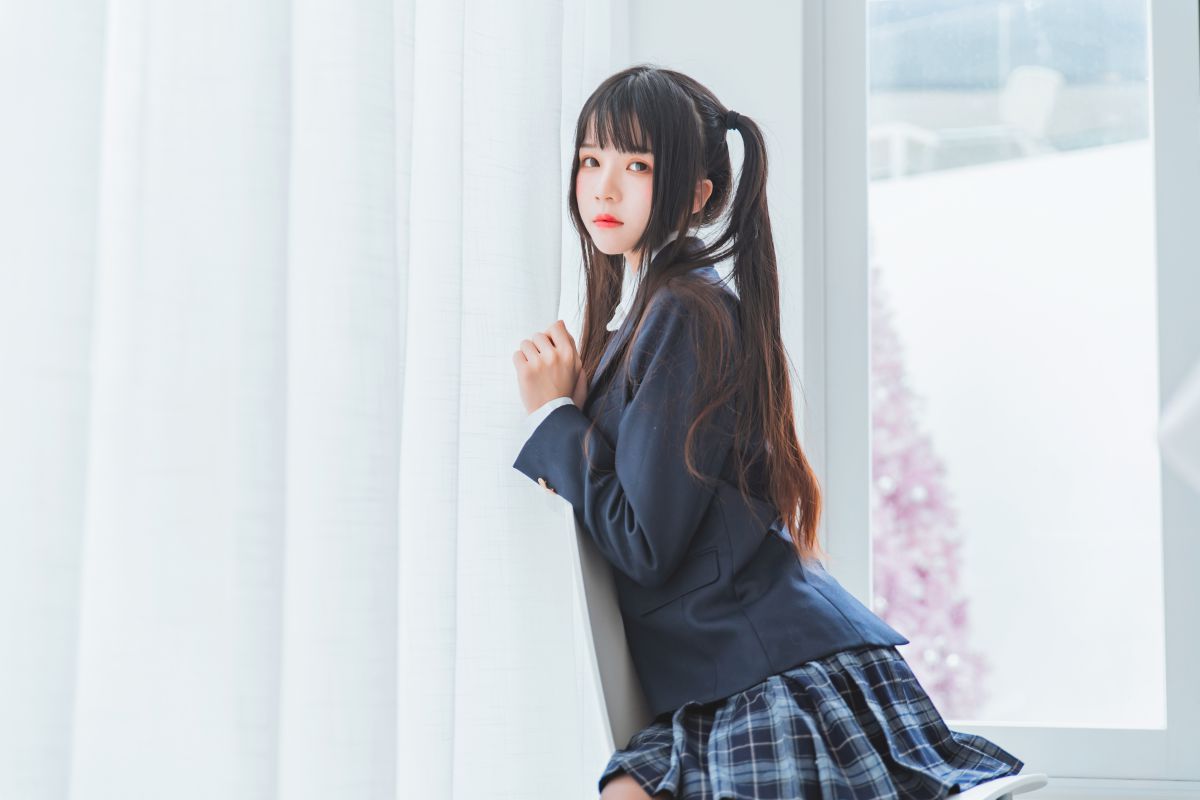桜桃喵 – 冬季制服丝秀插图6