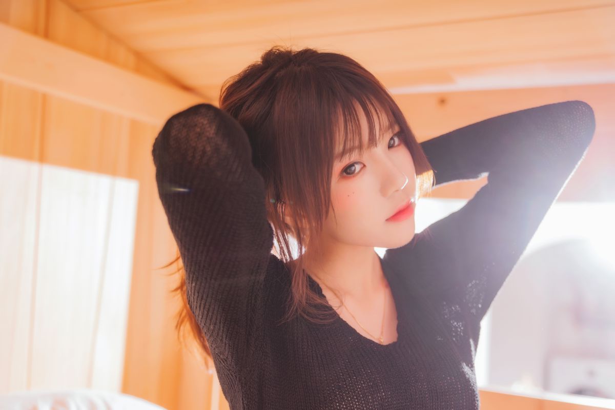 桜桃喵 – 小黑插图5