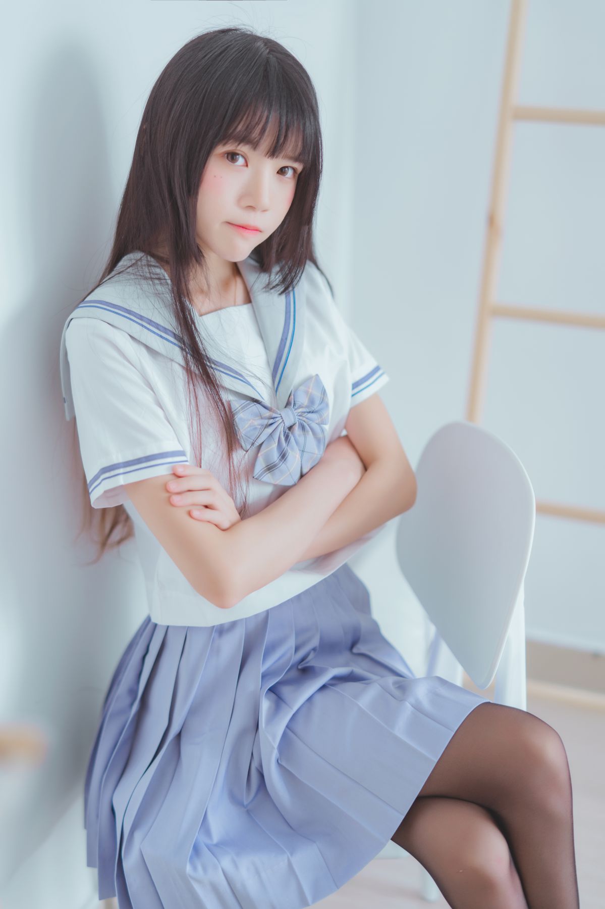 桜桃喵 – 校服黑丝插图3