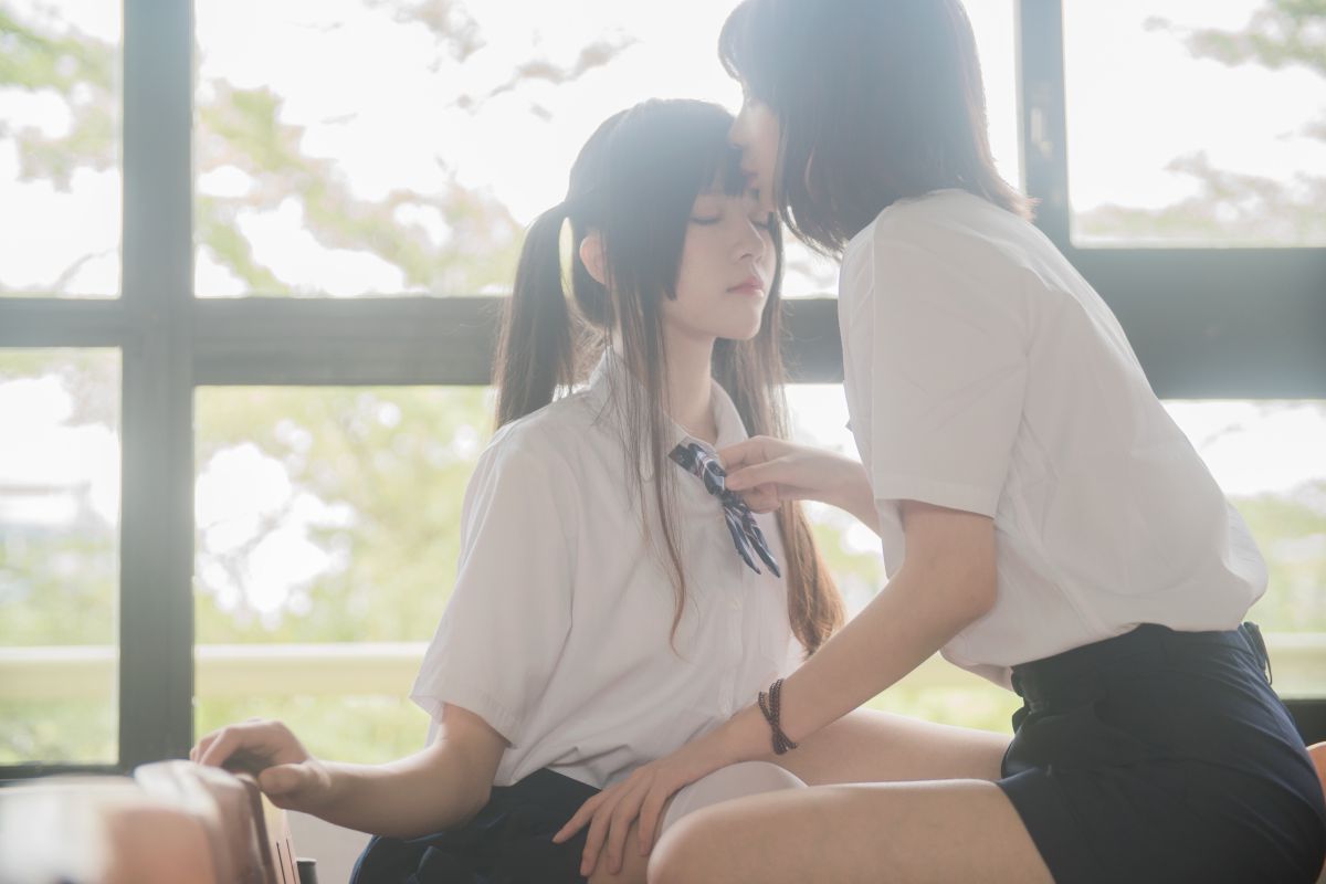 桜桃喵&疯猫ss – JK百合1插图2