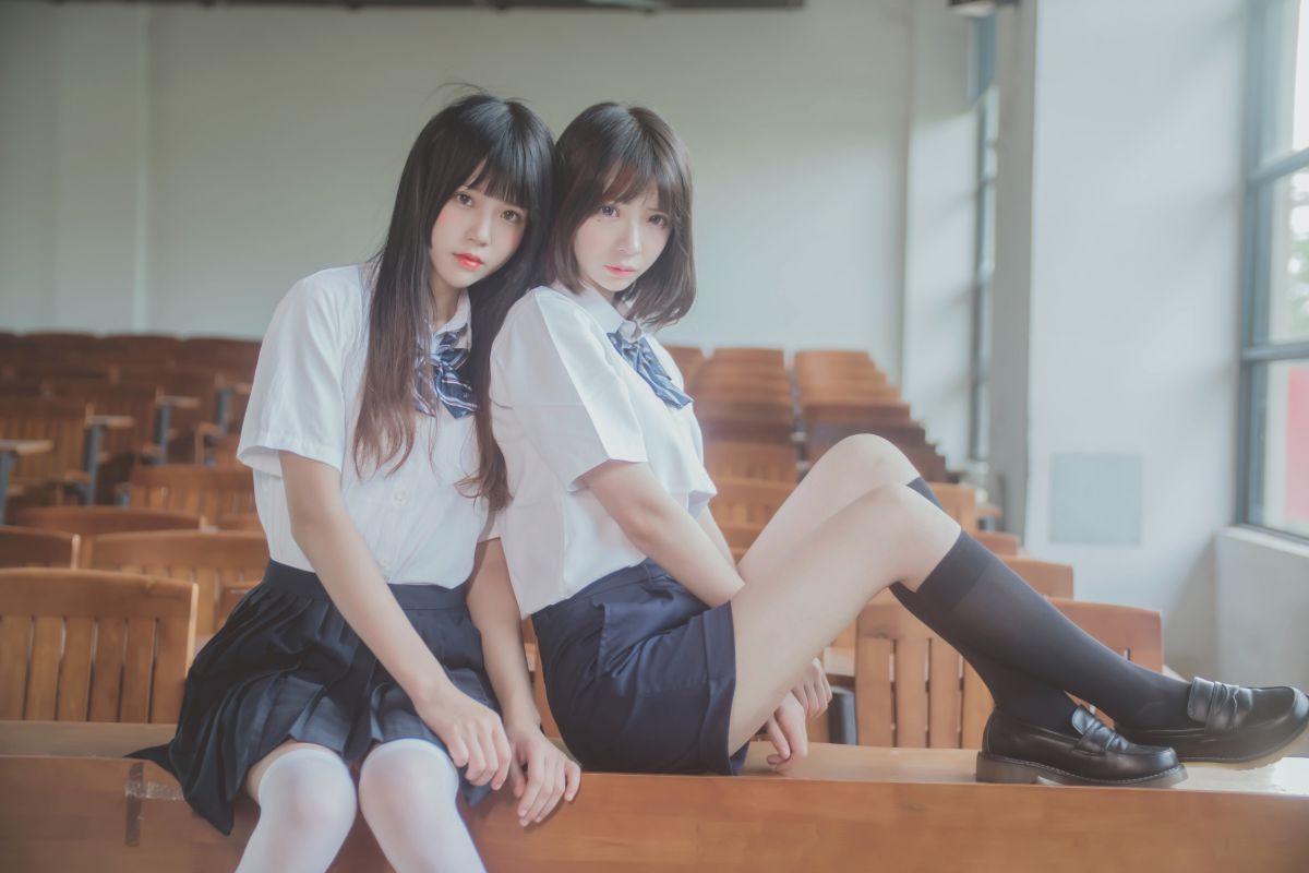 桜桃喵&疯猫ss – JK百合1插图