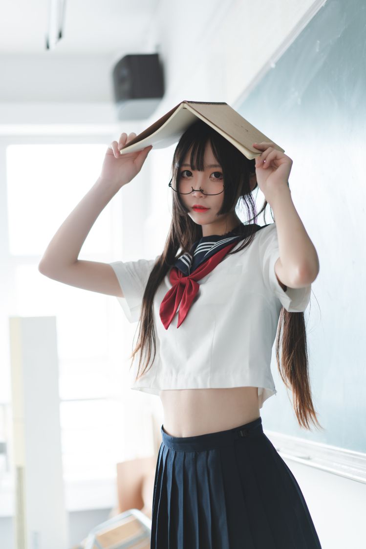 1-五更-制服插图1