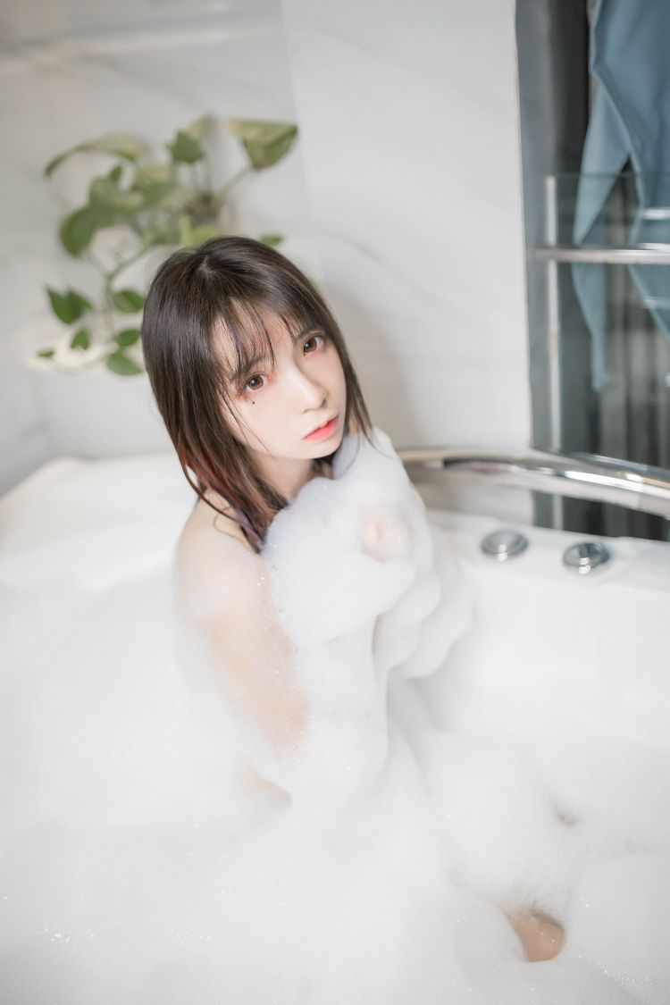 16-疯猫-泡泡浴插图6