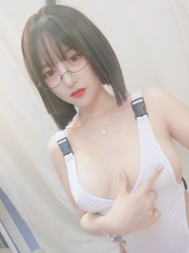 08-过期米线-痛袜插图