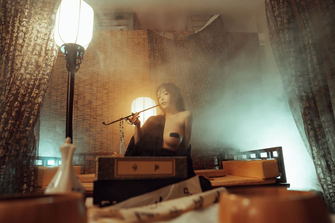 秋和柯基(夏小秋秋秋)–穿黑纱的小妖精插图7