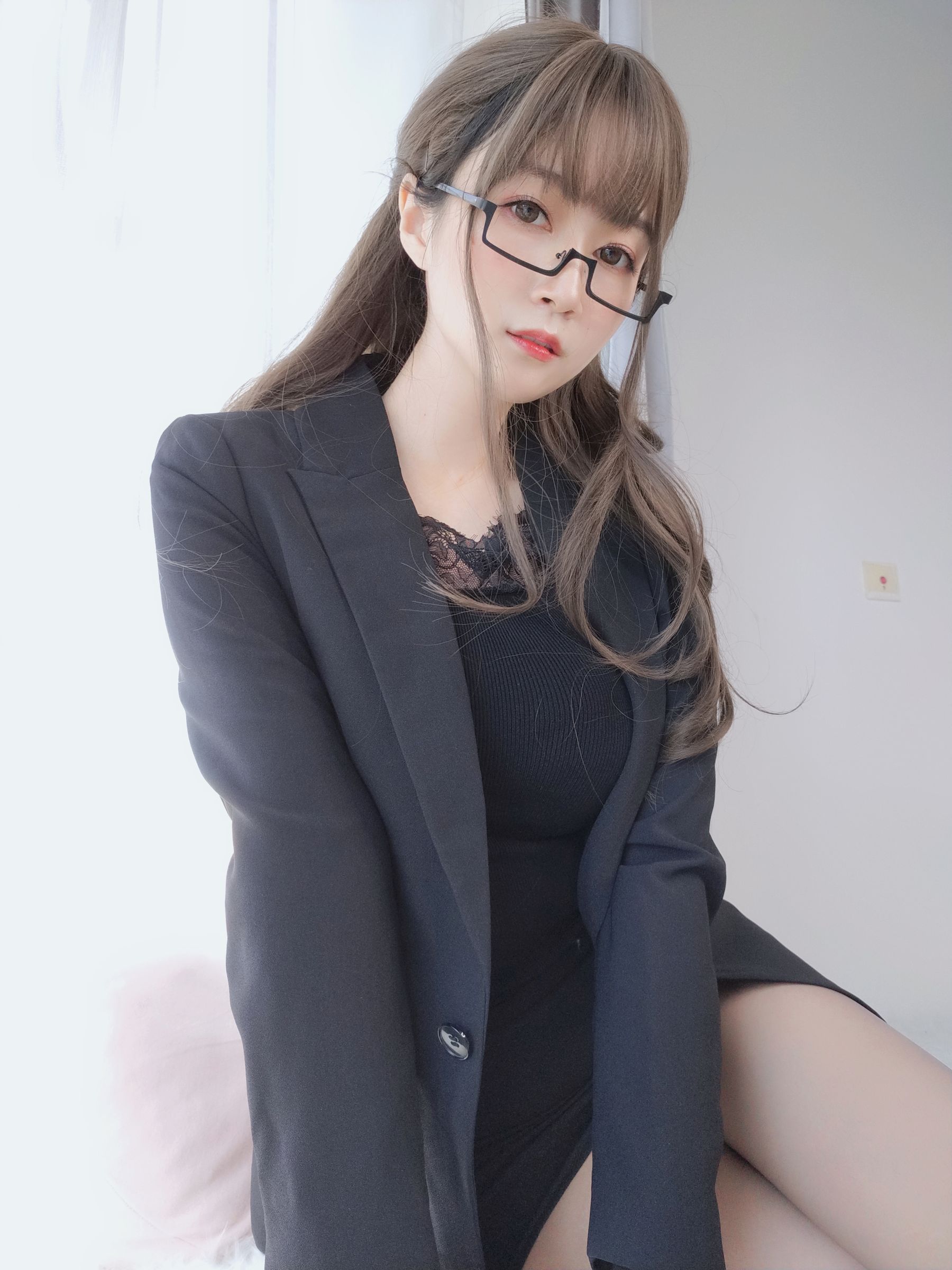 Coser小姐姐白银81–黑西服插图7