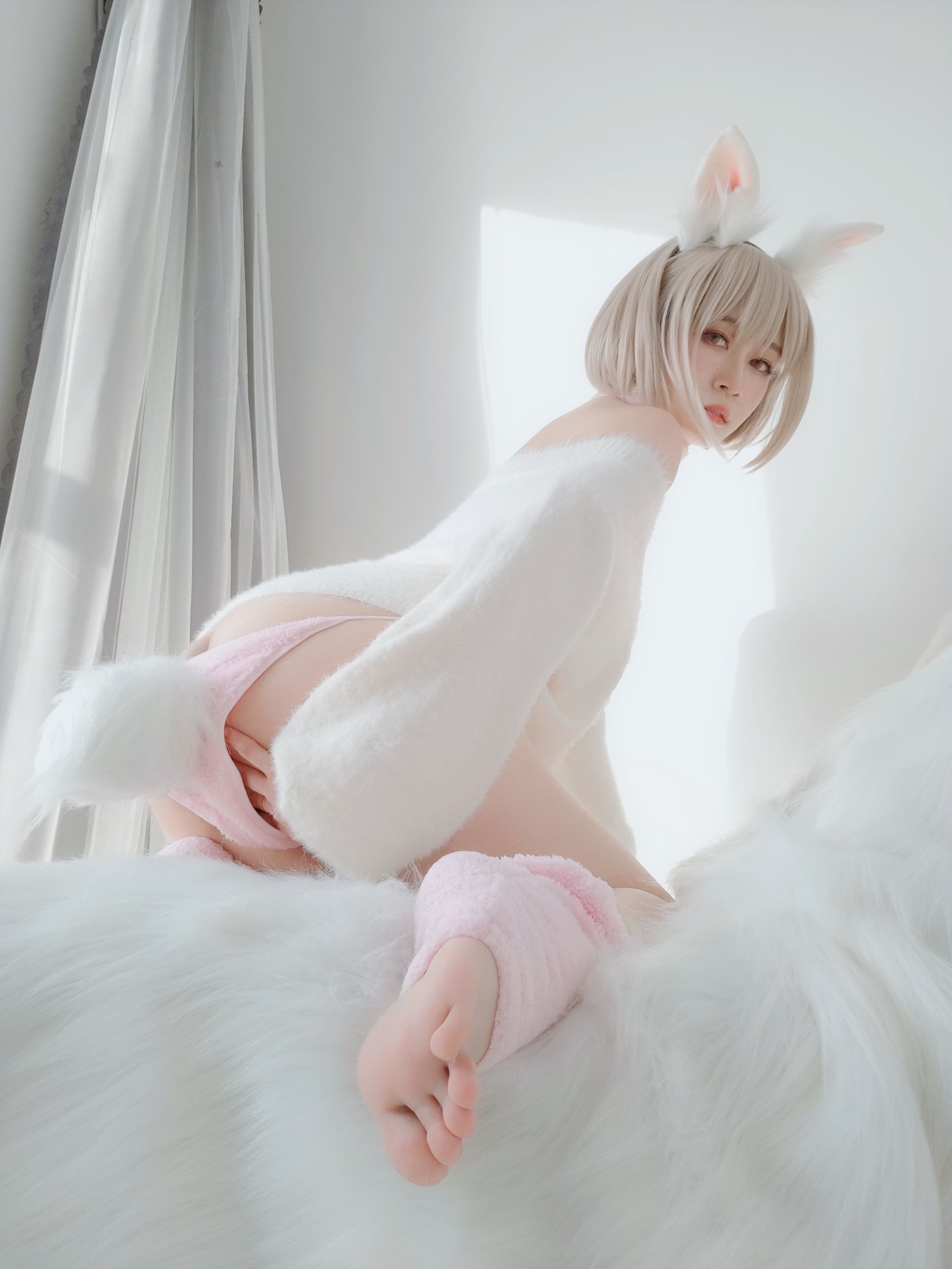Coser小姐姐白银81《小白兔》插图3