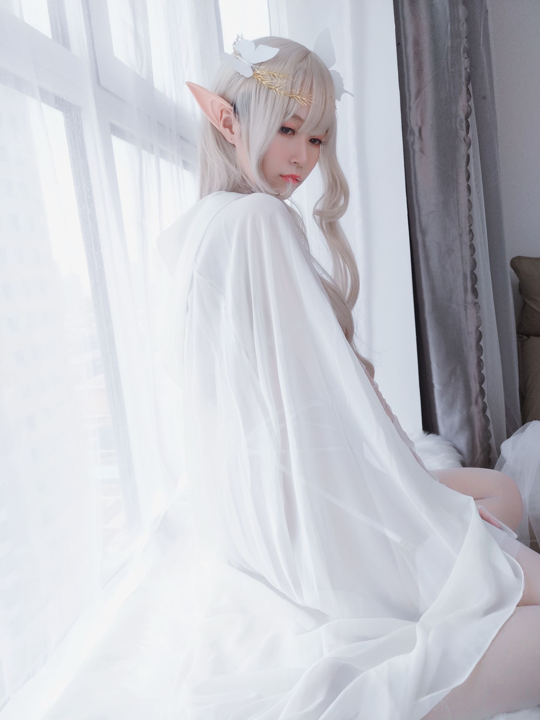 Coser小姐姐白银81《纯白精灵》插图3