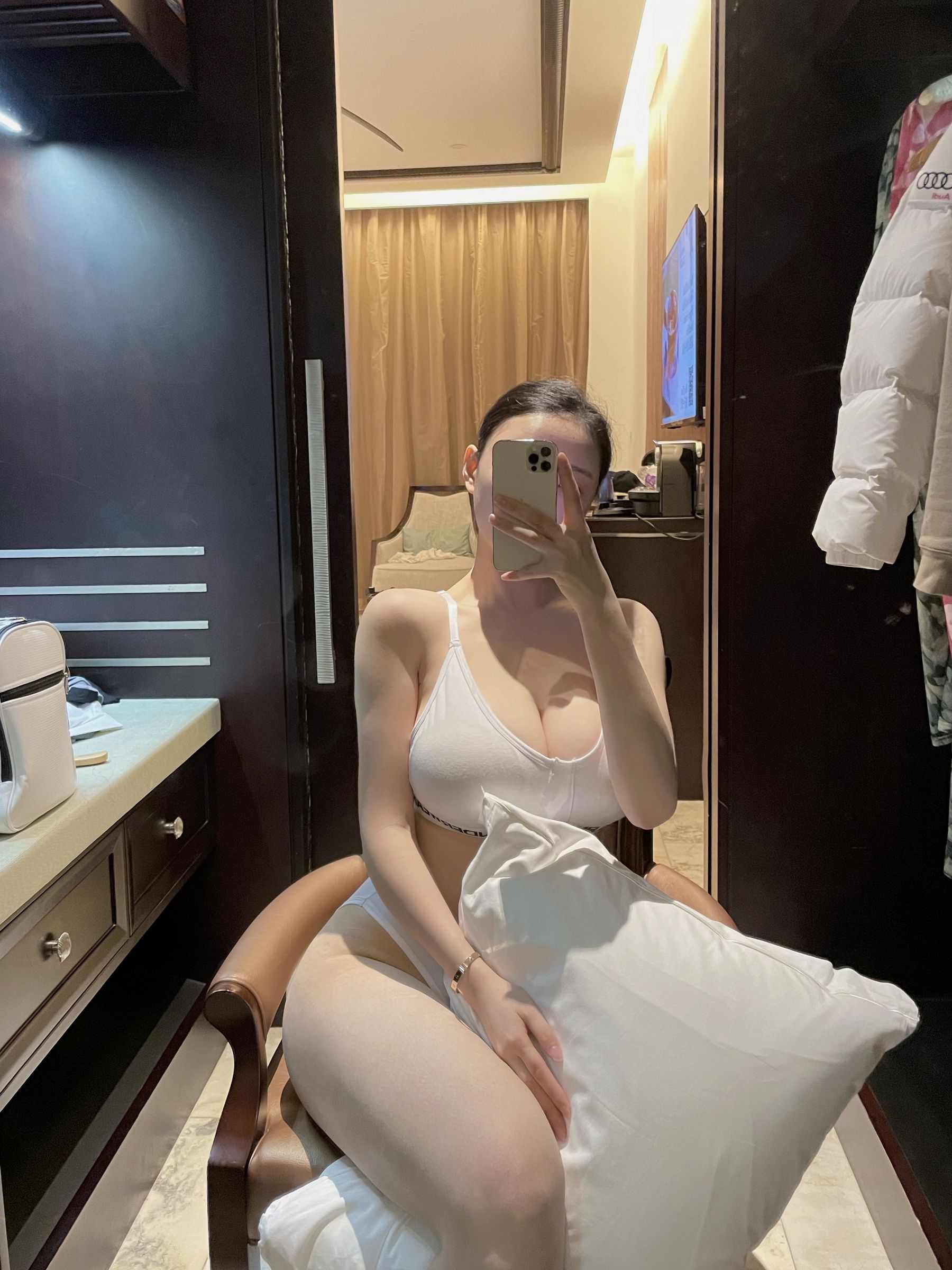 美臀女神左公子666 微密圈VIP付费私拍美照合集插图1