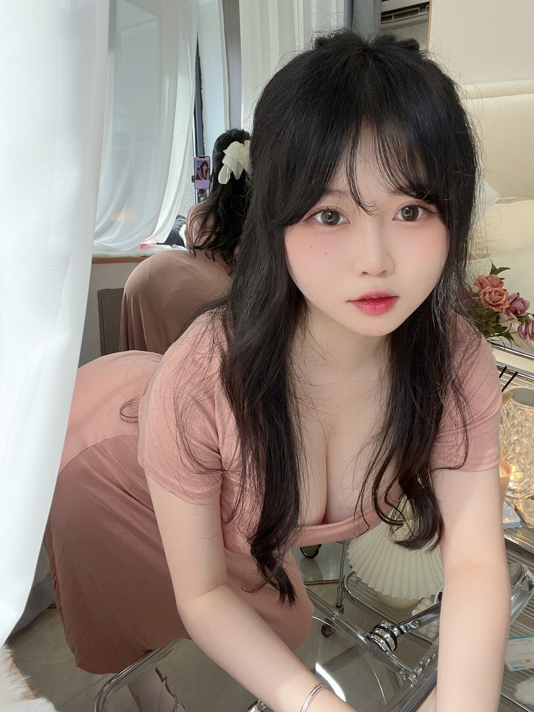 蜜桃少女是依酱呀 – 人妻插图1