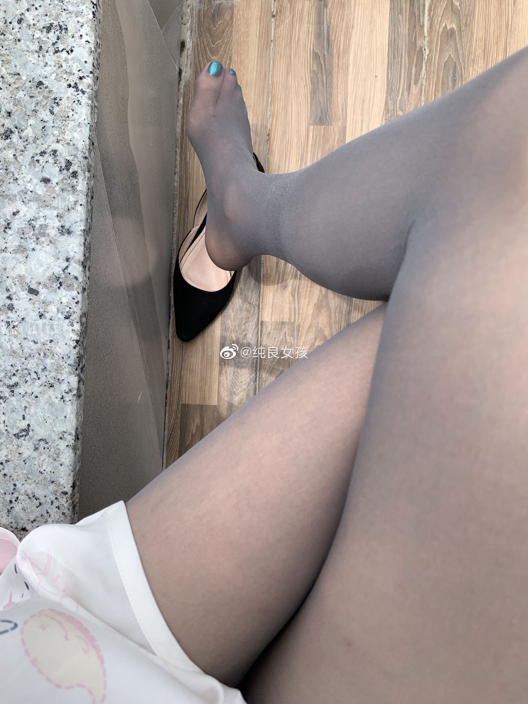 [福利COS] 纯良女孩 微密圈写真合集插图1