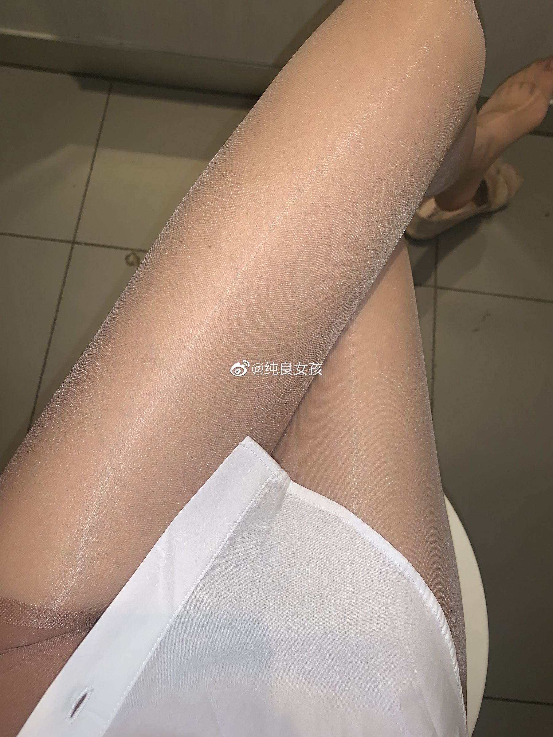 [福利COS] 纯良女孩 微密圈写真合集插图5