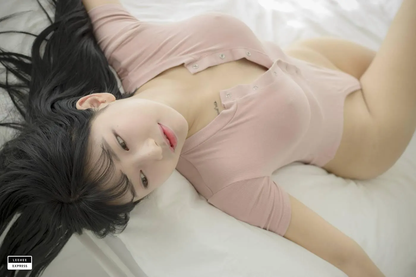 [LeeheeExpress]090 LEND-004 – U.Hwa[40P]插图
