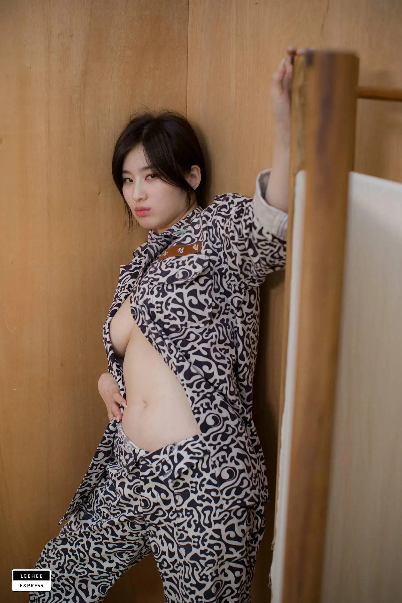 [LeeheeExpress]013 LEBE-012B[43P]插图1
