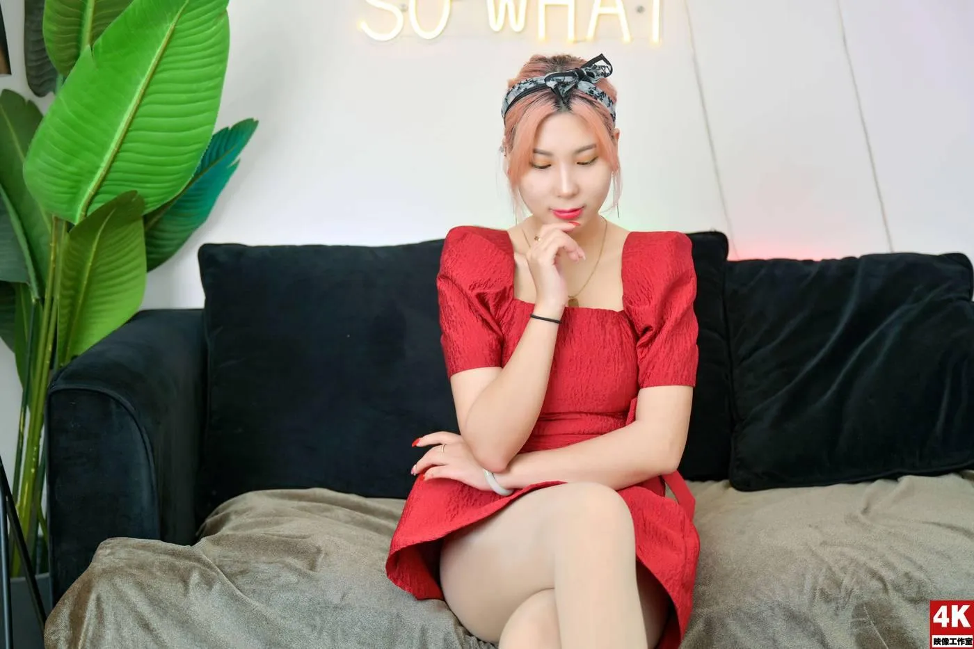 [Ligui丽柜]2022.08.17 氛围灯下的肉丝 小發[80P]插图8