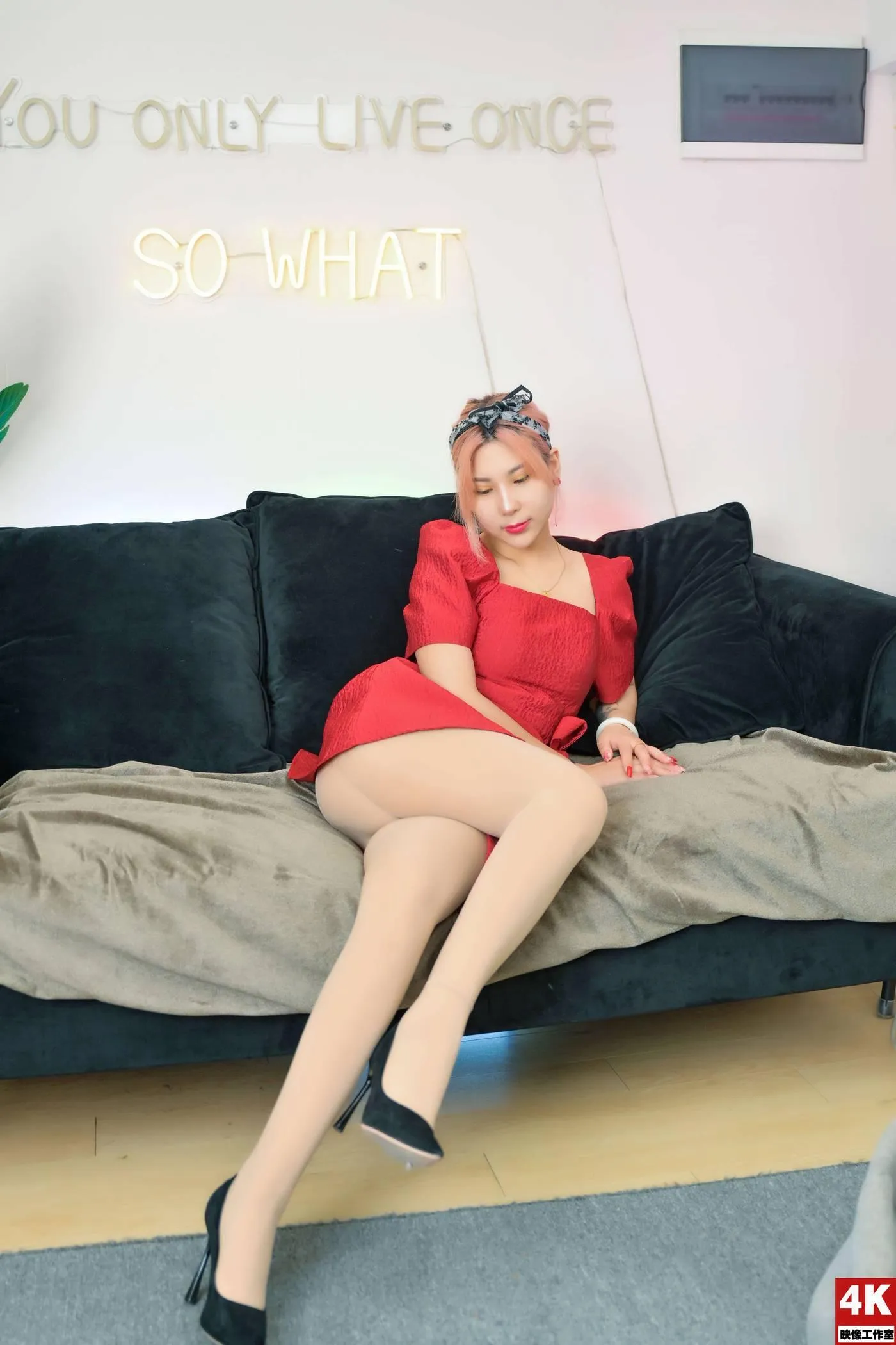 [Ligui丽柜]2022.08.17 氛围灯下的肉丝 小發[80P]插图4