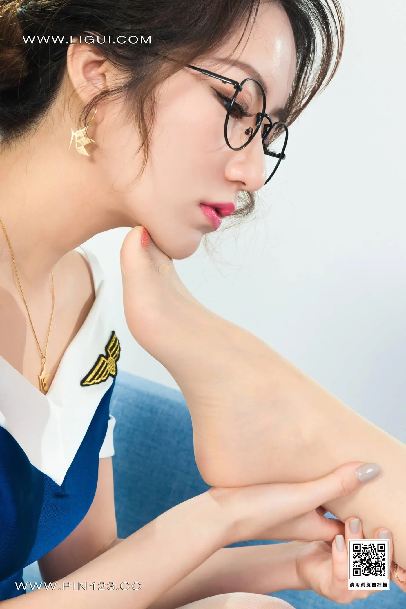 [Ligui丽柜]2022.11.11 双生花-空中丝欲 汐汐＆心心[98P]插图1