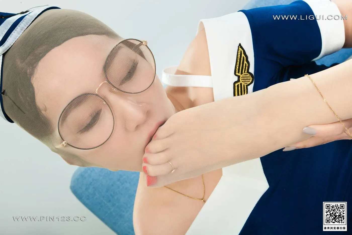 [Ligui丽柜]2022.11.11 双生花-空中丝欲 汐汐＆心心[98P]插图4