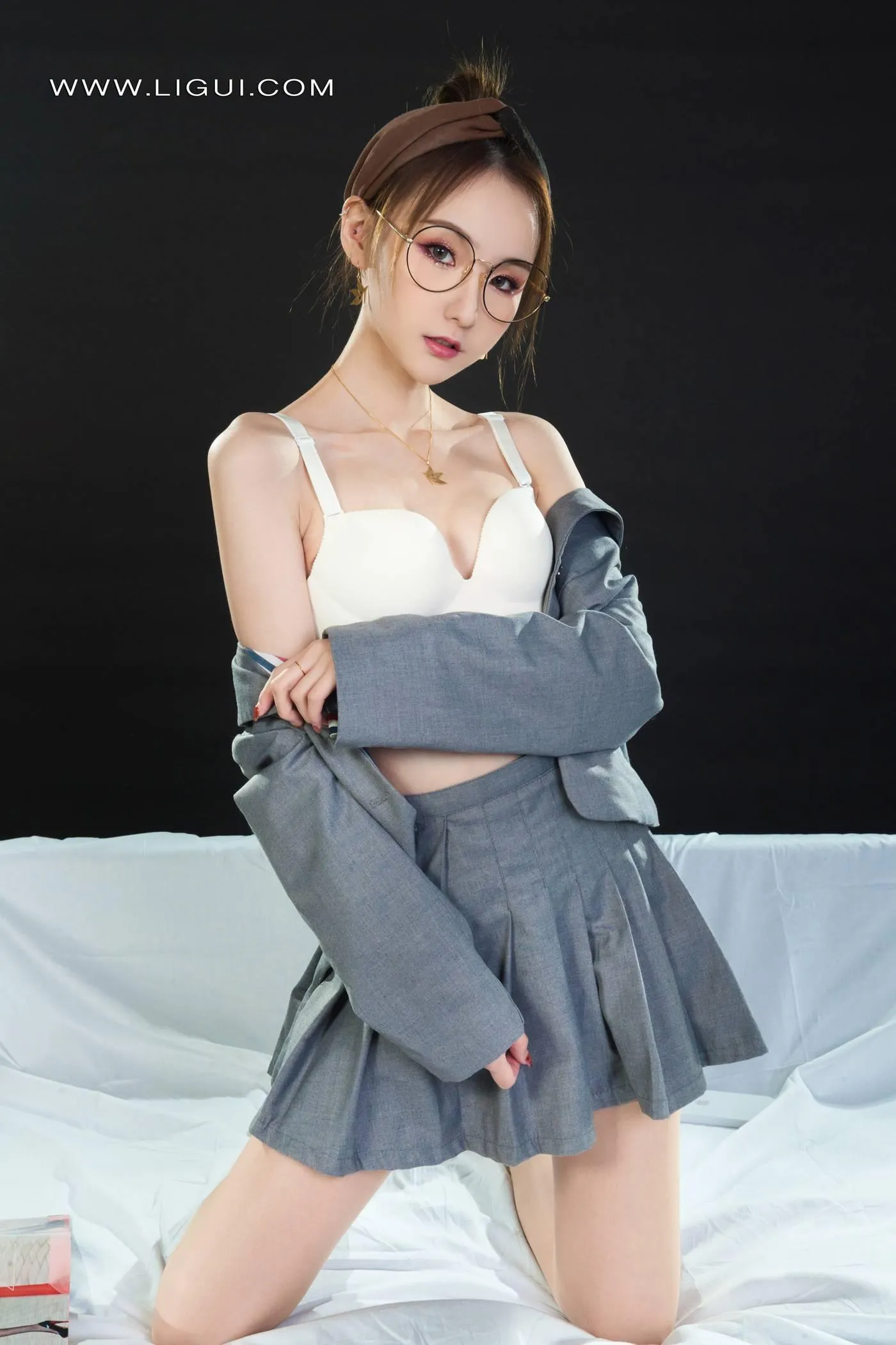 [Ligui丽柜]2022.02.22 《蜜香丝颜》心心[77P]插图9