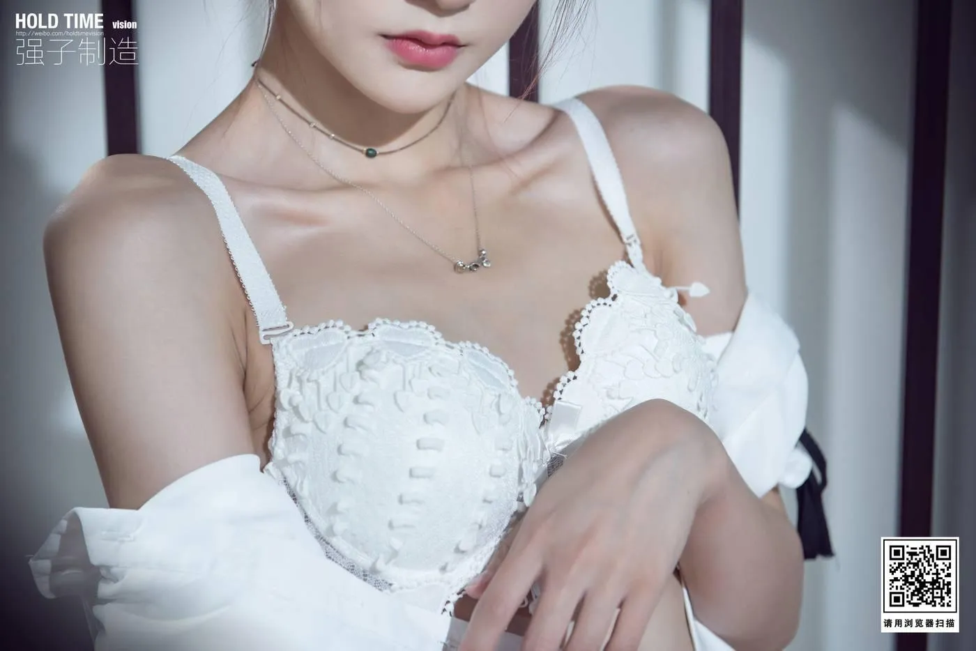 [Ligui丽柜]2022.08.13 颜丝紧缚 心心[109P]插图5