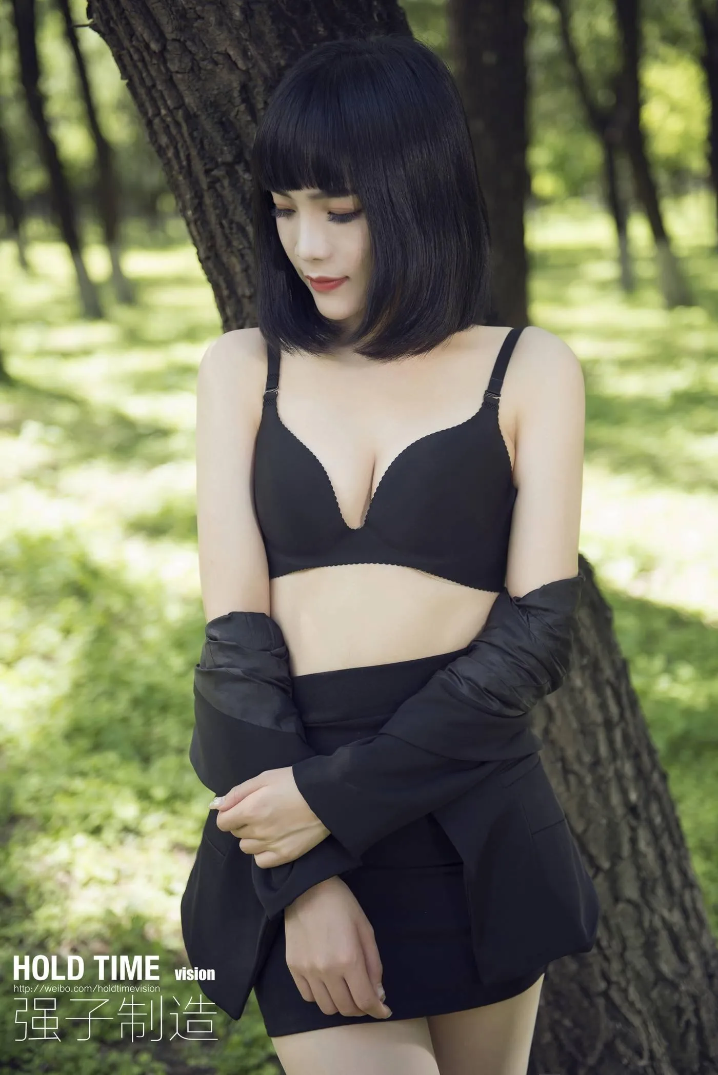 [Ligui丽柜]2022.03.10 《紧缚-密林深处》玉儿[104P]插图4
