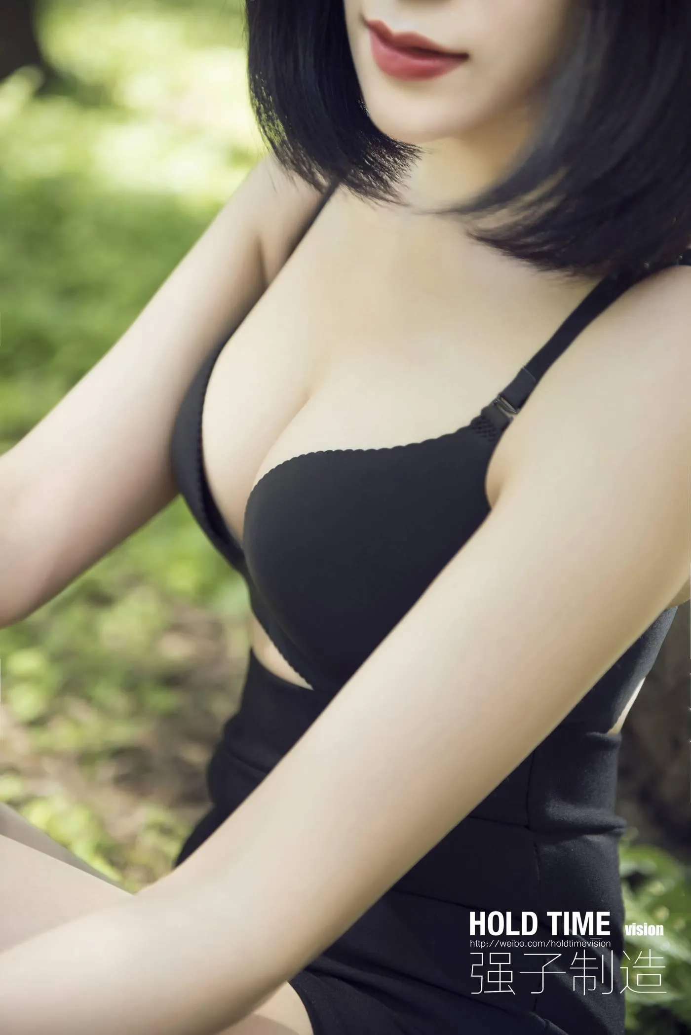 [Ligui丽柜]2022.03.10 《紧缚-密林深处》玉儿[104P]插图