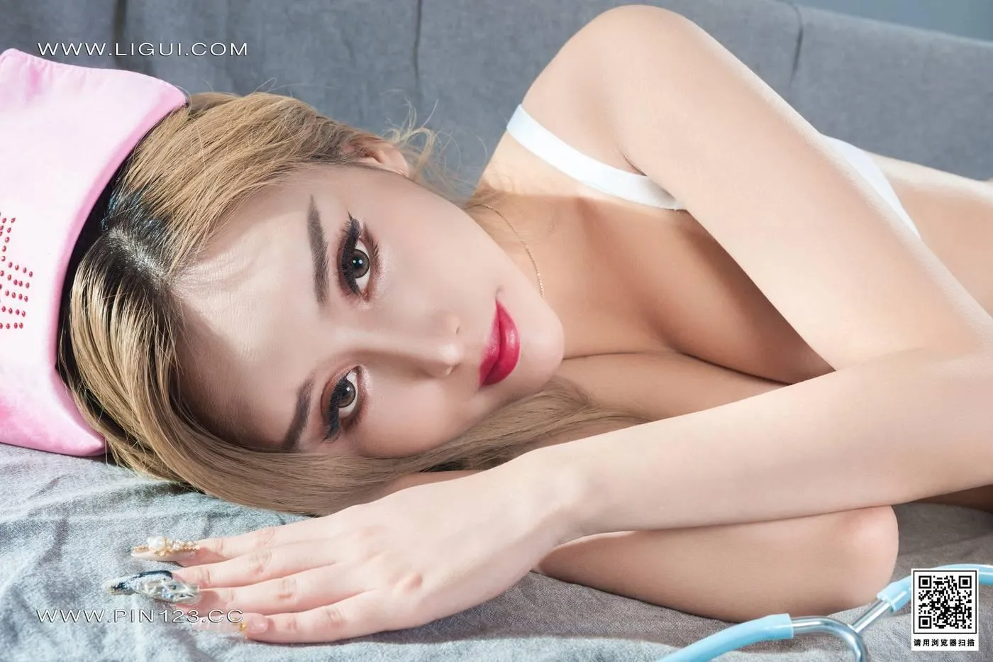 [Ligui丽柜]2022.09.12 美脚天使 迪娅[67P]插图2