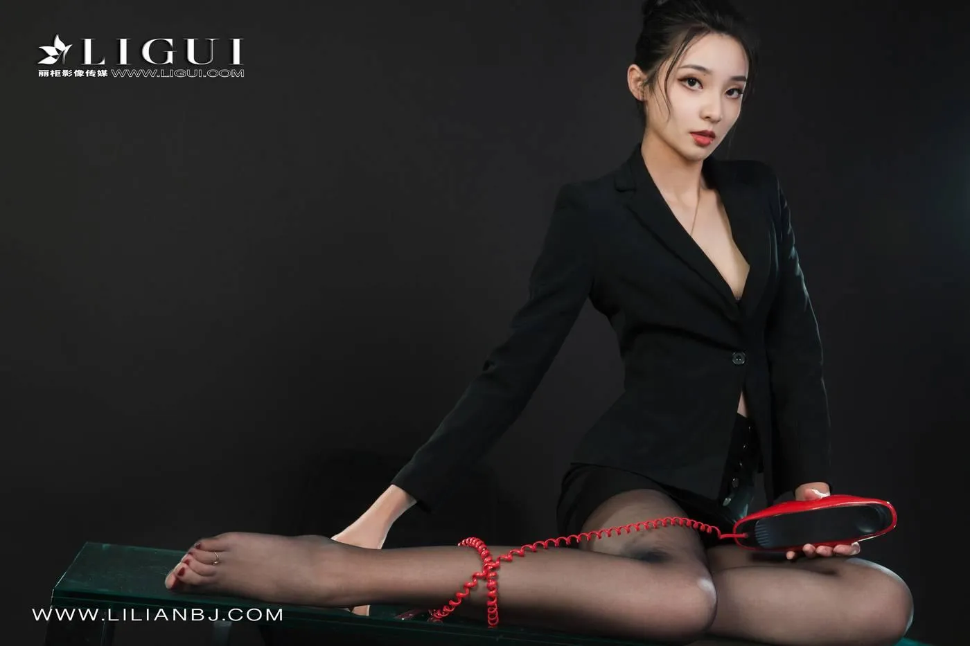 [Ligui丽柜]2022.01.12 《寂寞的等待》伊萱[58P]插图6