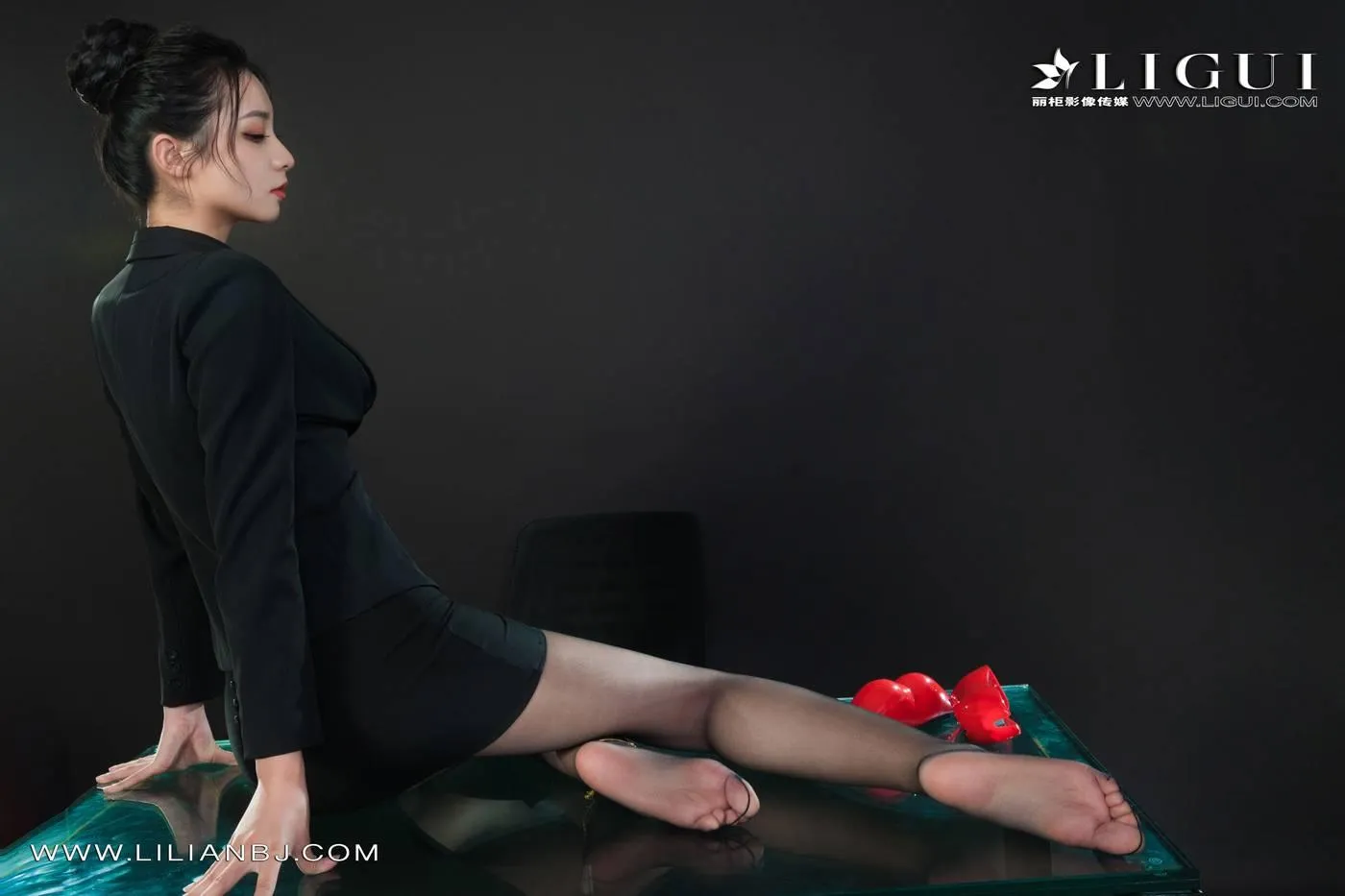 [Ligui丽柜]2022.01.12 《寂寞的等待》伊萱[58P]插图6