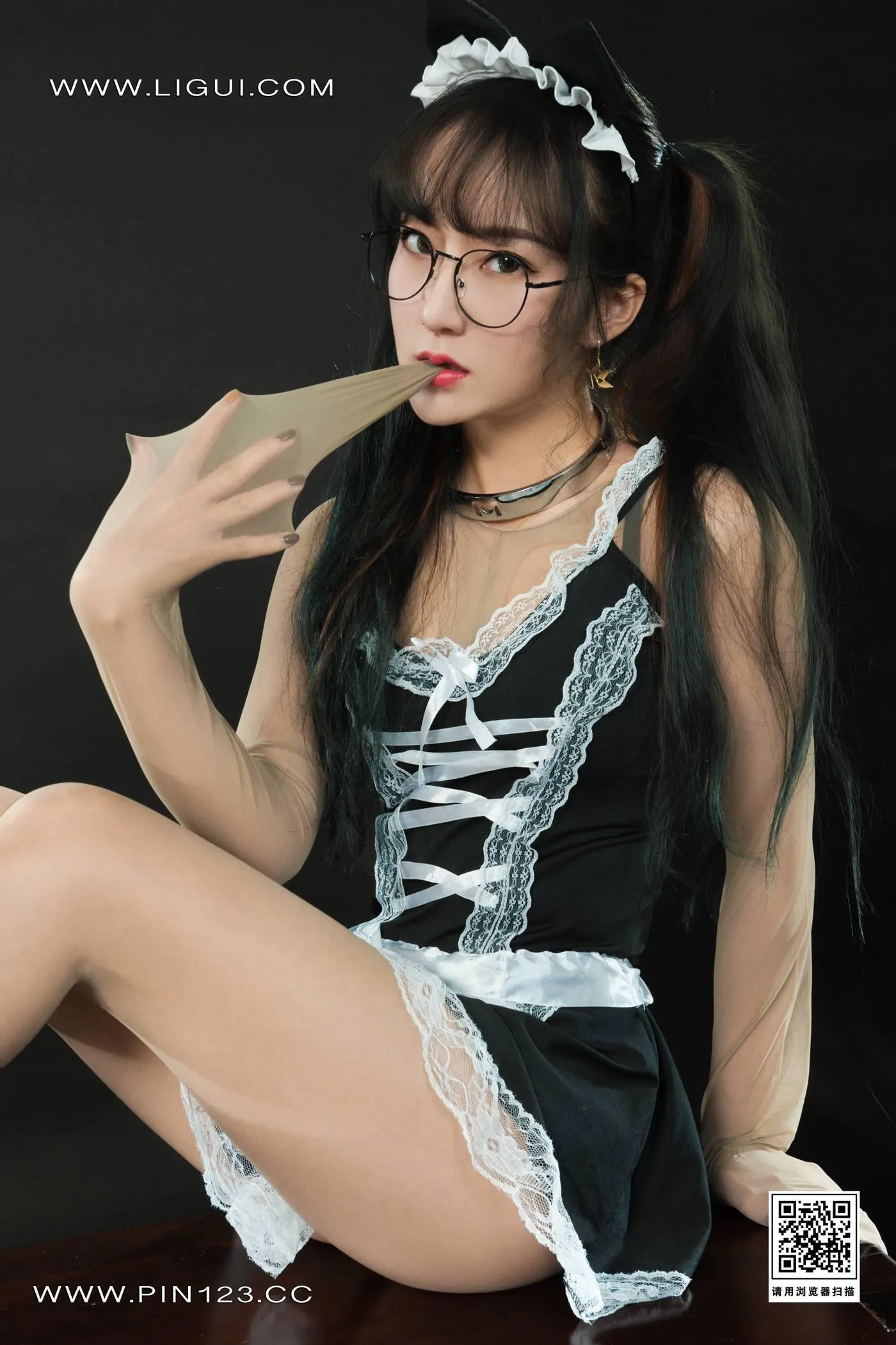 [Ligui丽柜]2022.10.21 颜丝惩戒 汐汐[62P]插图5