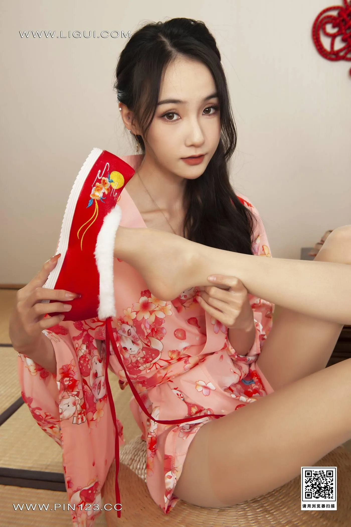 [Ligui丽柜]2023.01.19 花足迎春(上) 兔子＆心心[71P]插图1