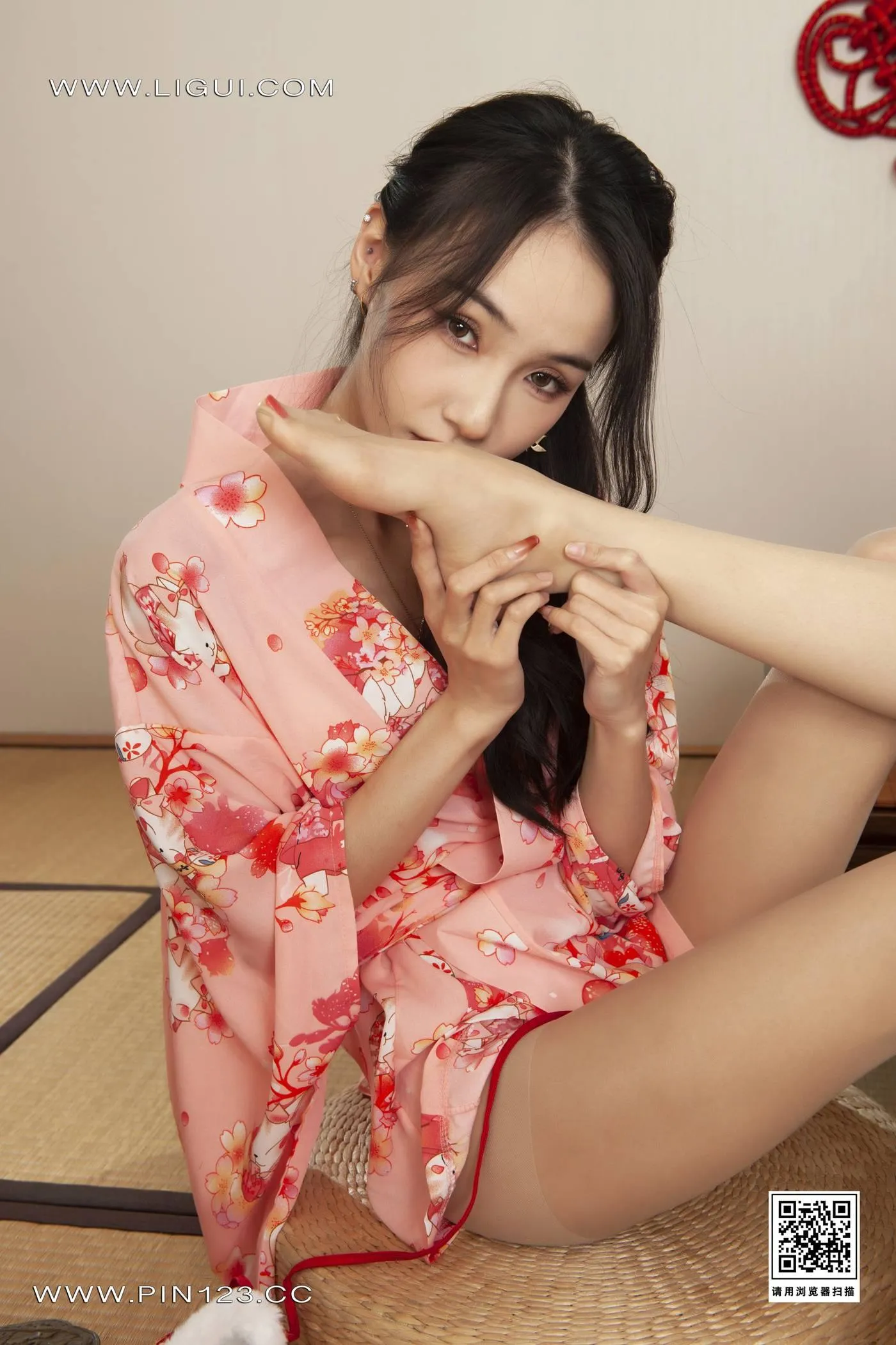 [Ligui丽柜]2023.01.19 花足迎春(上) 兔子＆心心[71P]插图5