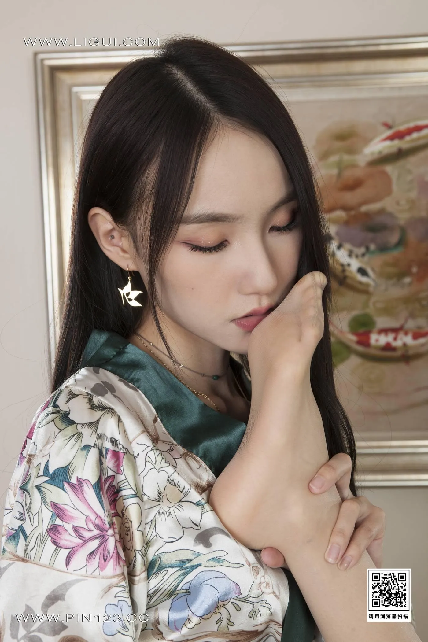[Ligui丽柜]2022.11.24 足欲双生(上) 兔子＆心心[66P]插图6