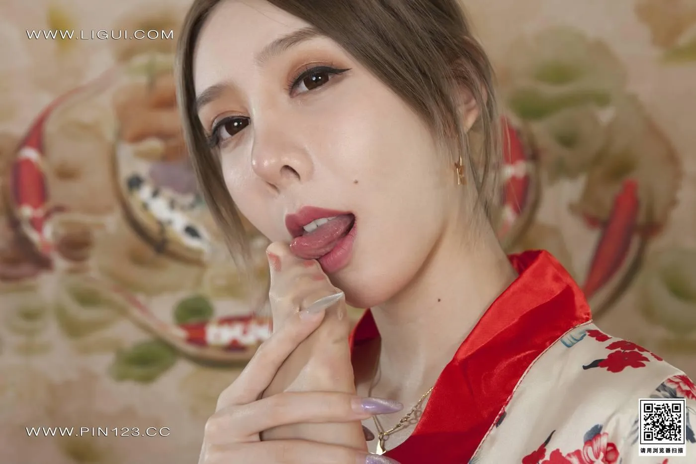 [Ligui丽柜]2022.11.24 足欲双生(上) 兔子＆心心[66P]插图9