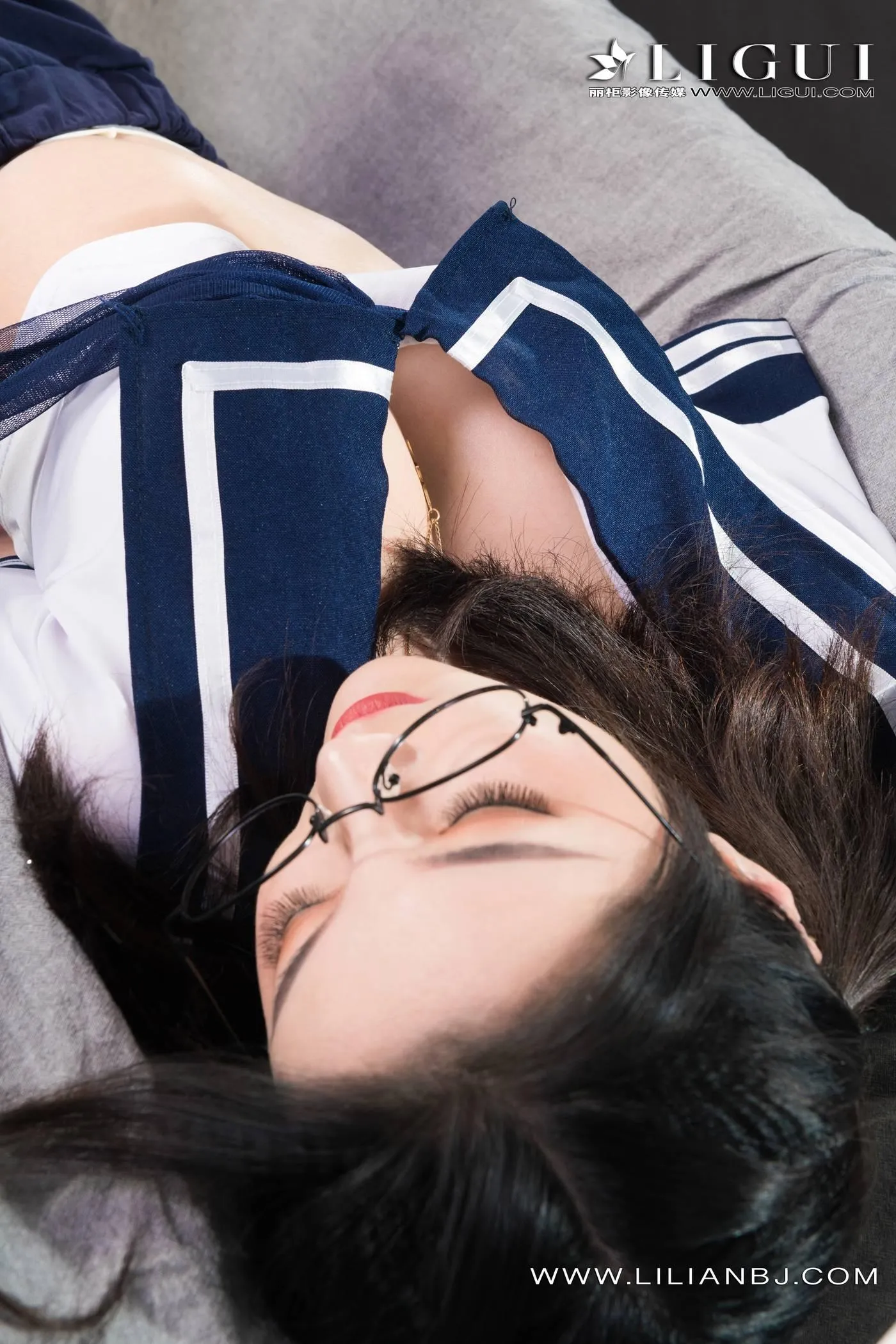 [Ligui丽柜]2022.01.28 《惩戒学妹》柰子[19P]插图9