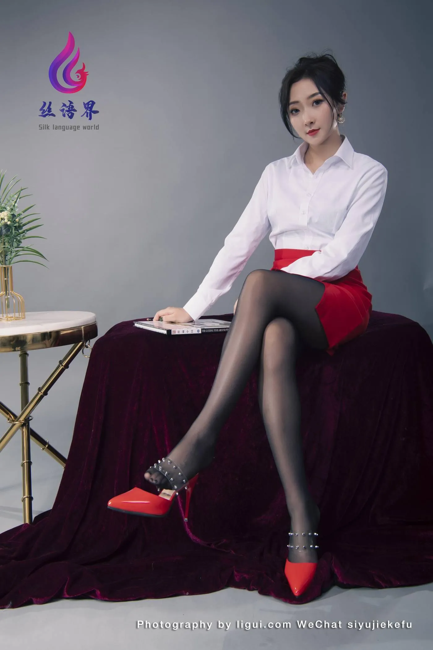 [Ligui丽柜]2022.04.27《那一抹红色》愉心[58P]插图3