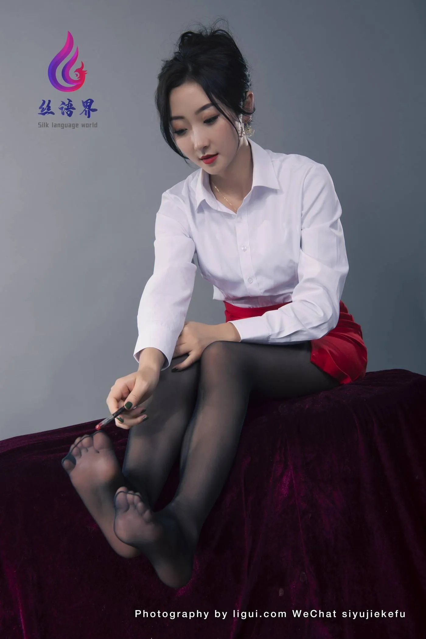 [Ligui丽柜]2022.04.27《那一抹红色》愉心[58P]插图4