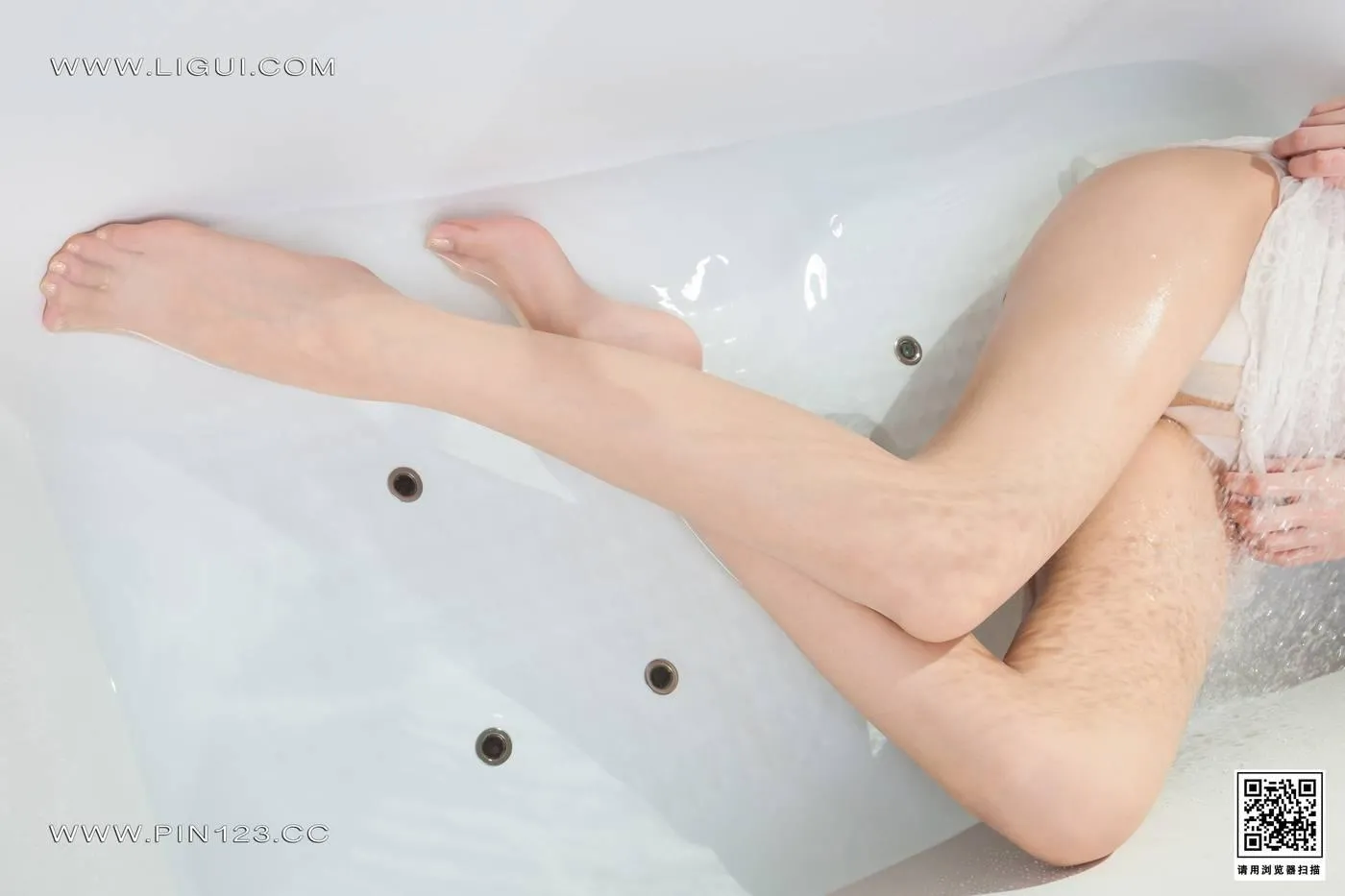 [Ligui丽柜]2022.10.31 水中芙蓉 心心[81P]插图5