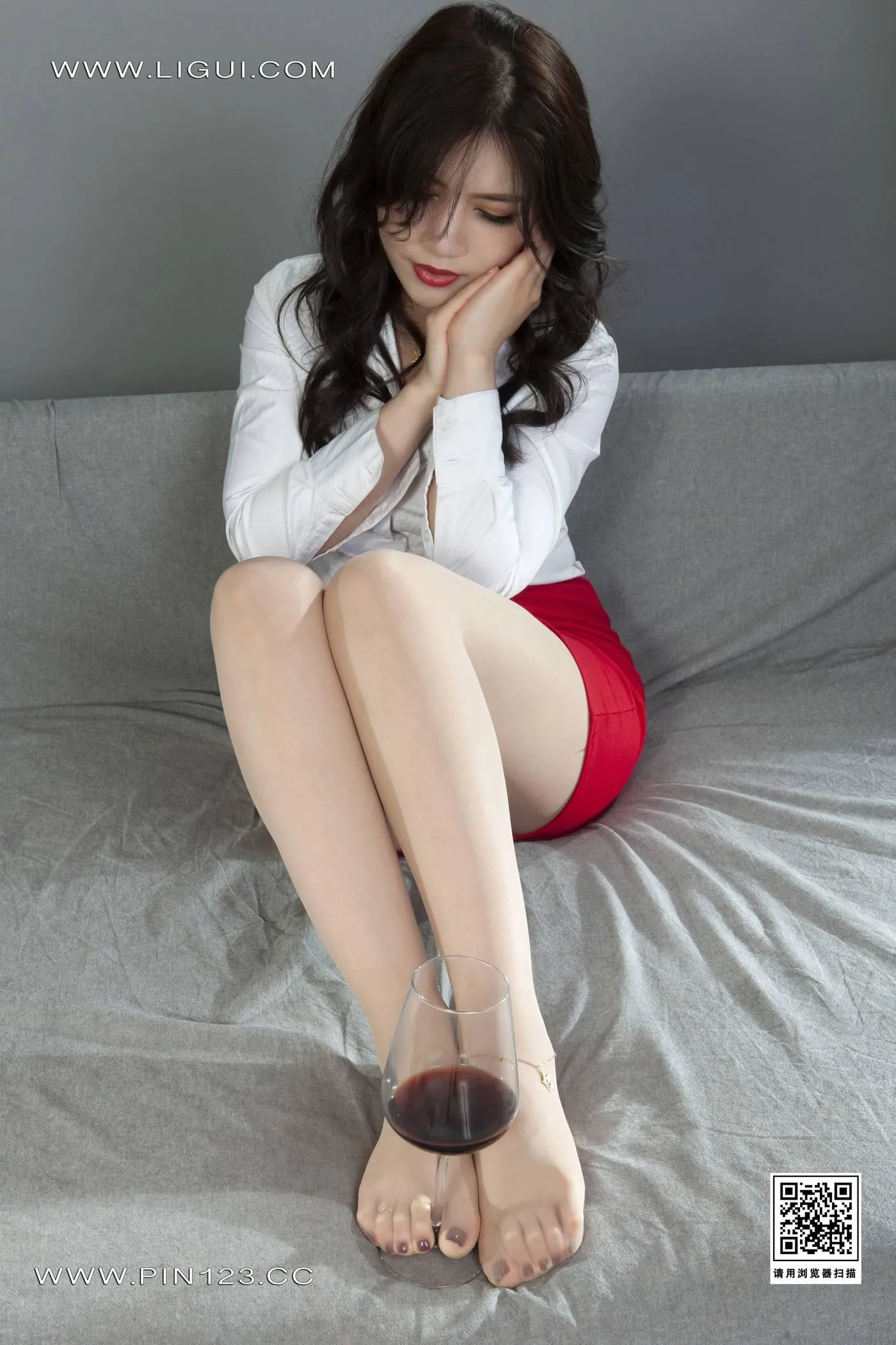 [Ligui丽柜]2022.12.05 醉后丝意 庭菡[54P]插图1