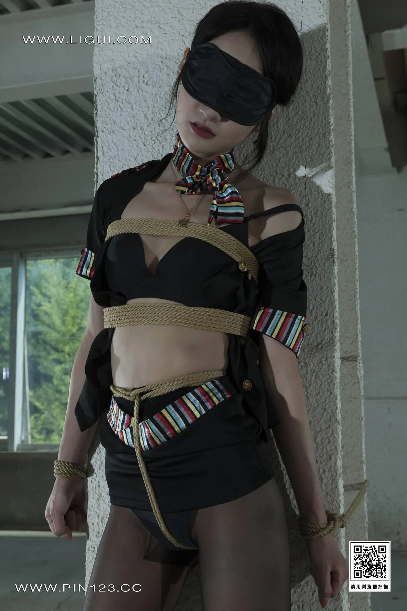 [Ligui丽柜]2022.09.02 劫持空姐 心心[68P]插图8