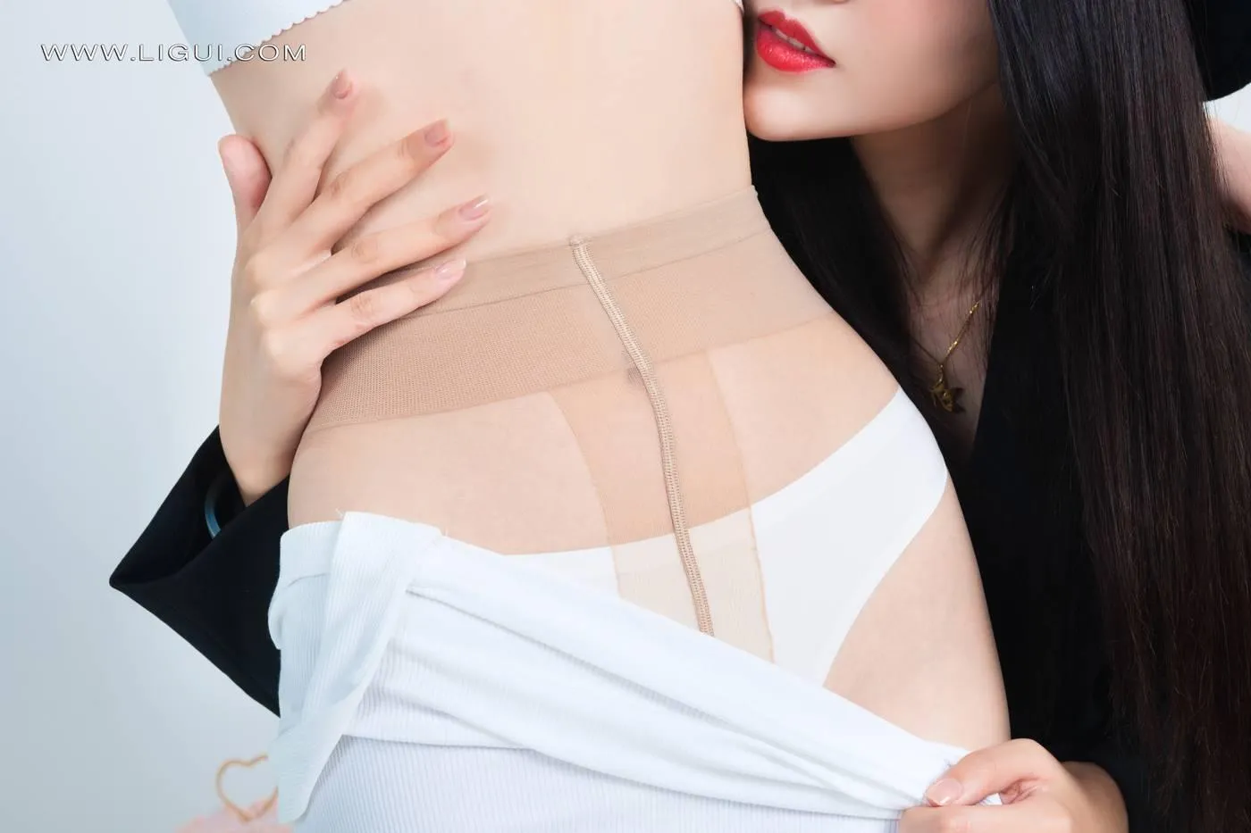 [Ligui丽柜]2022.02.11 《双生花-情人之吻》甜甜&钟情[82P]插图4