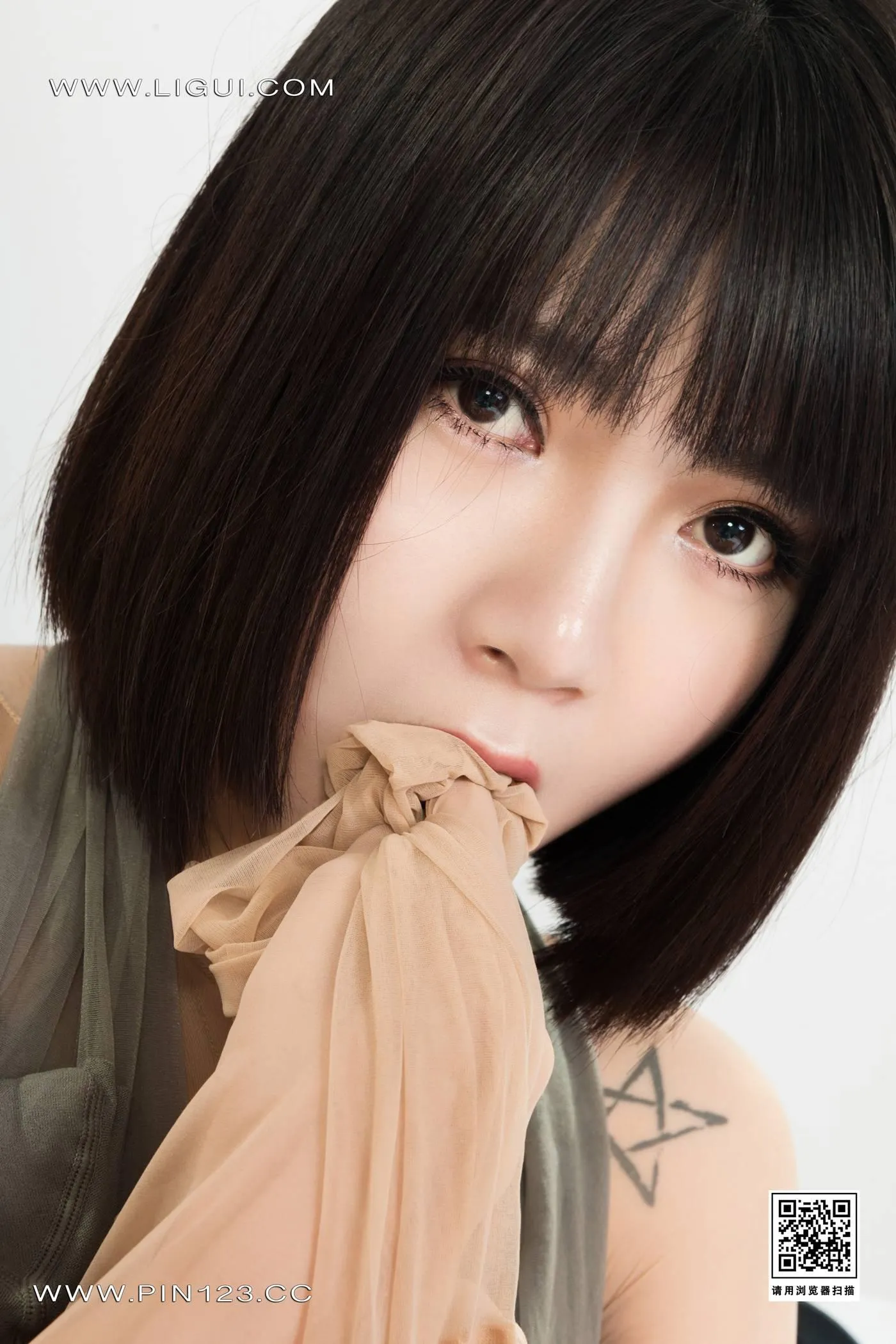 [Ligui丽柜]2023.01.16 香丝情结 小七[82P]插图