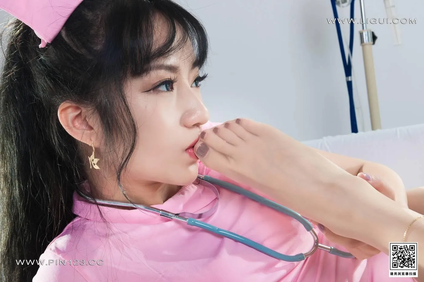 [Ligui丽柜]2022.06.17《双生花-诊室情丝》汐汐&小七[82P]插图2