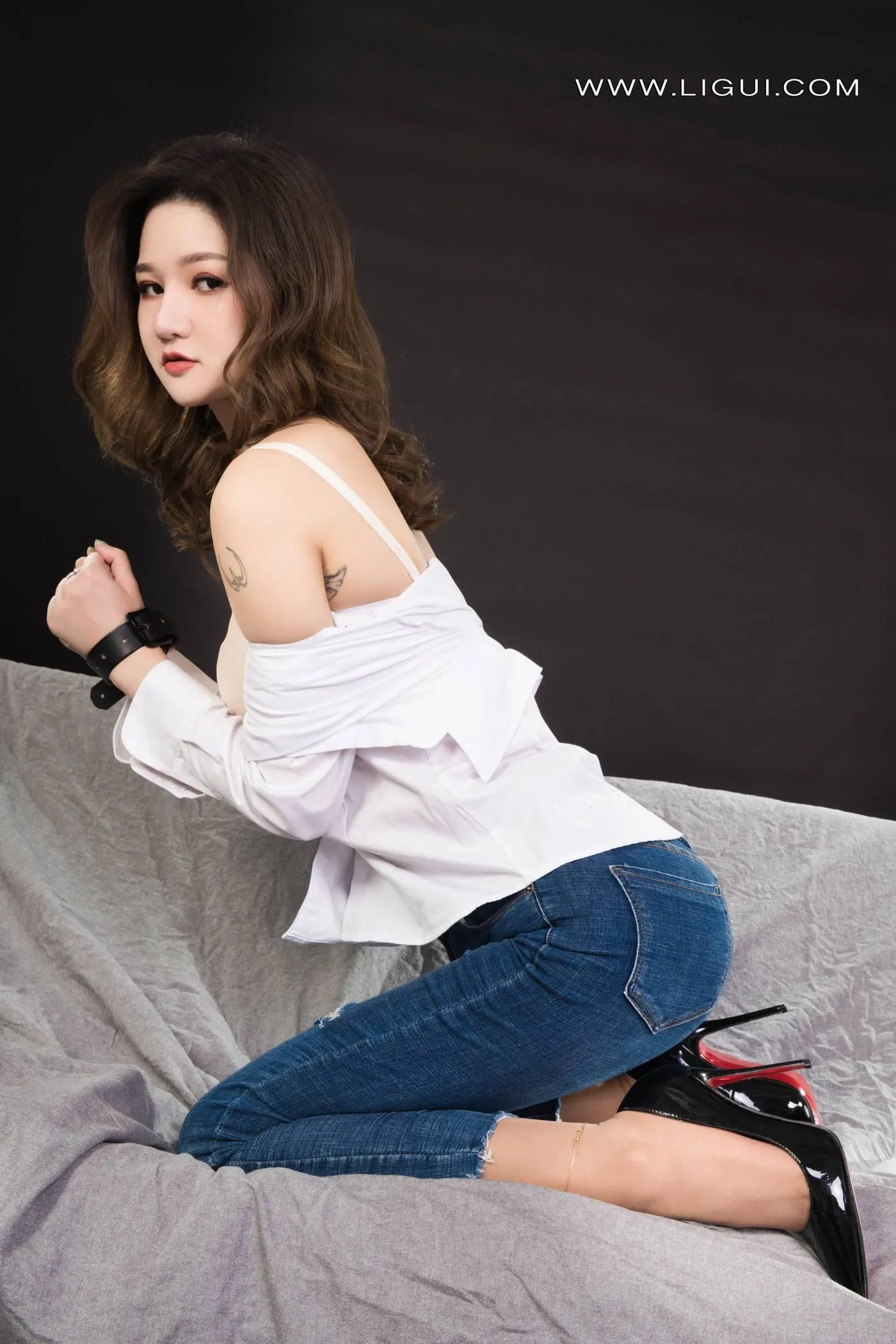 [Ligui丽柜]2022.02.09 《禁锢的欲望》文芮[67P]插图2