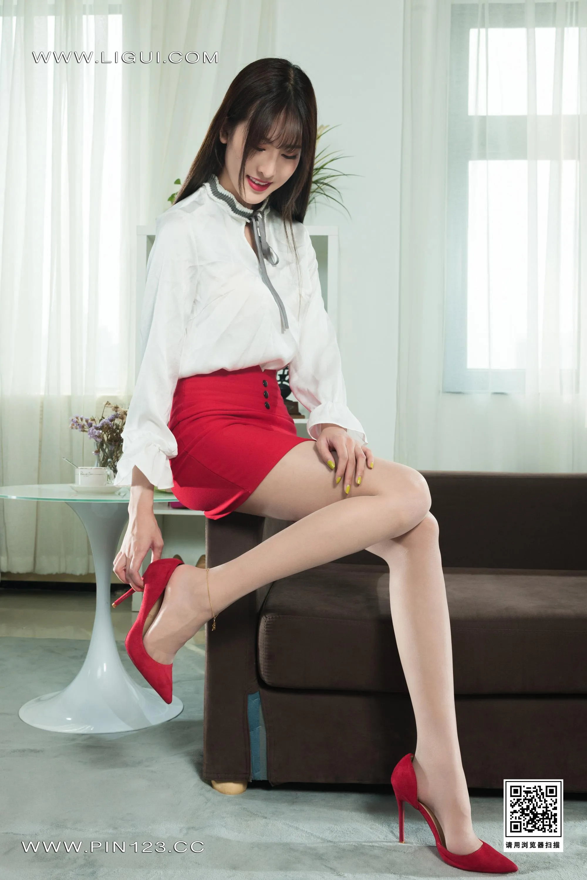 [Ligui丽柜]2022.11.21 职场新秀 梓岩[43P]插图7