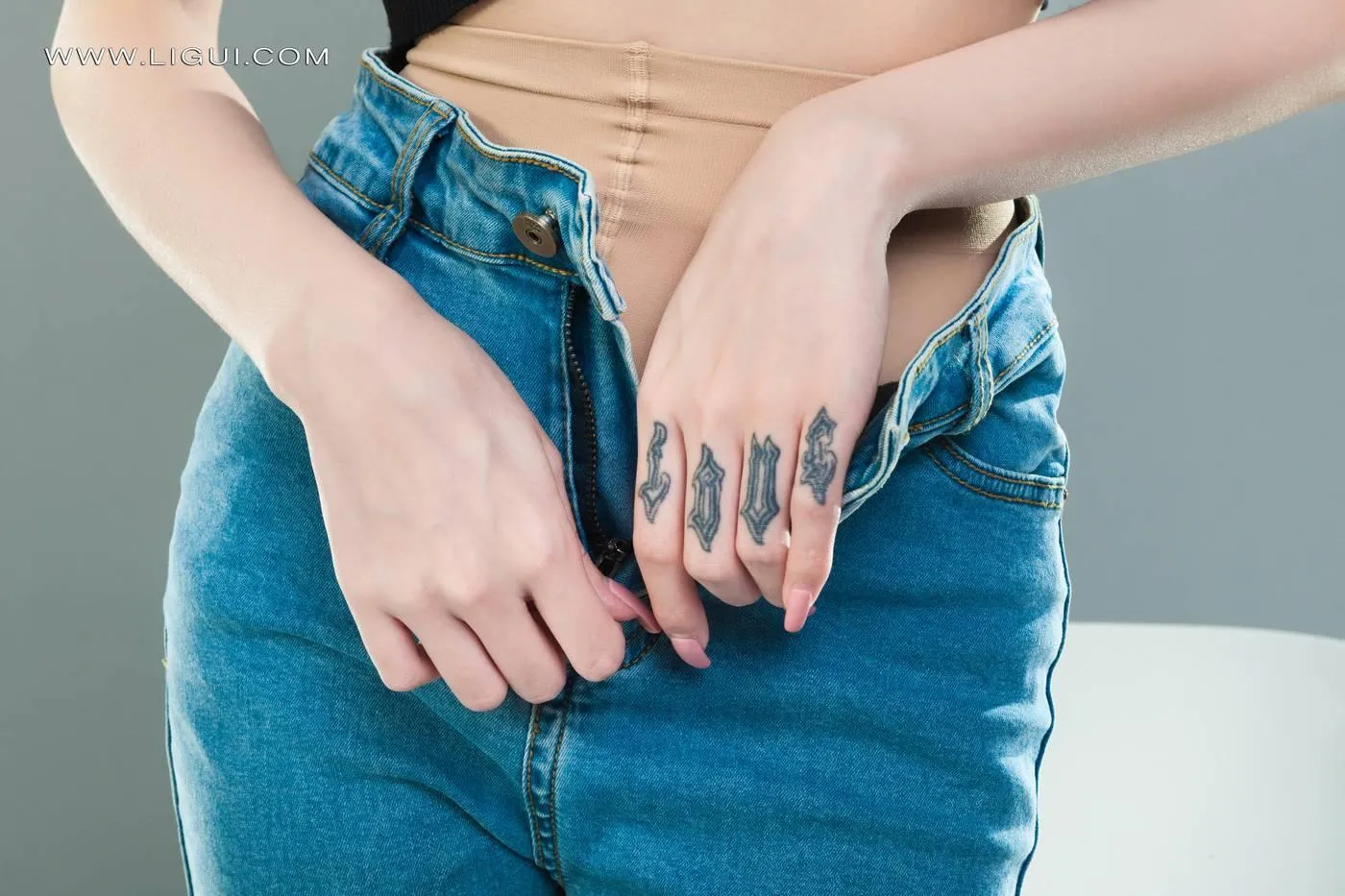 [Ligui丽柜]2022.02.25 《潮妹纤莲》兔子[78P]插图