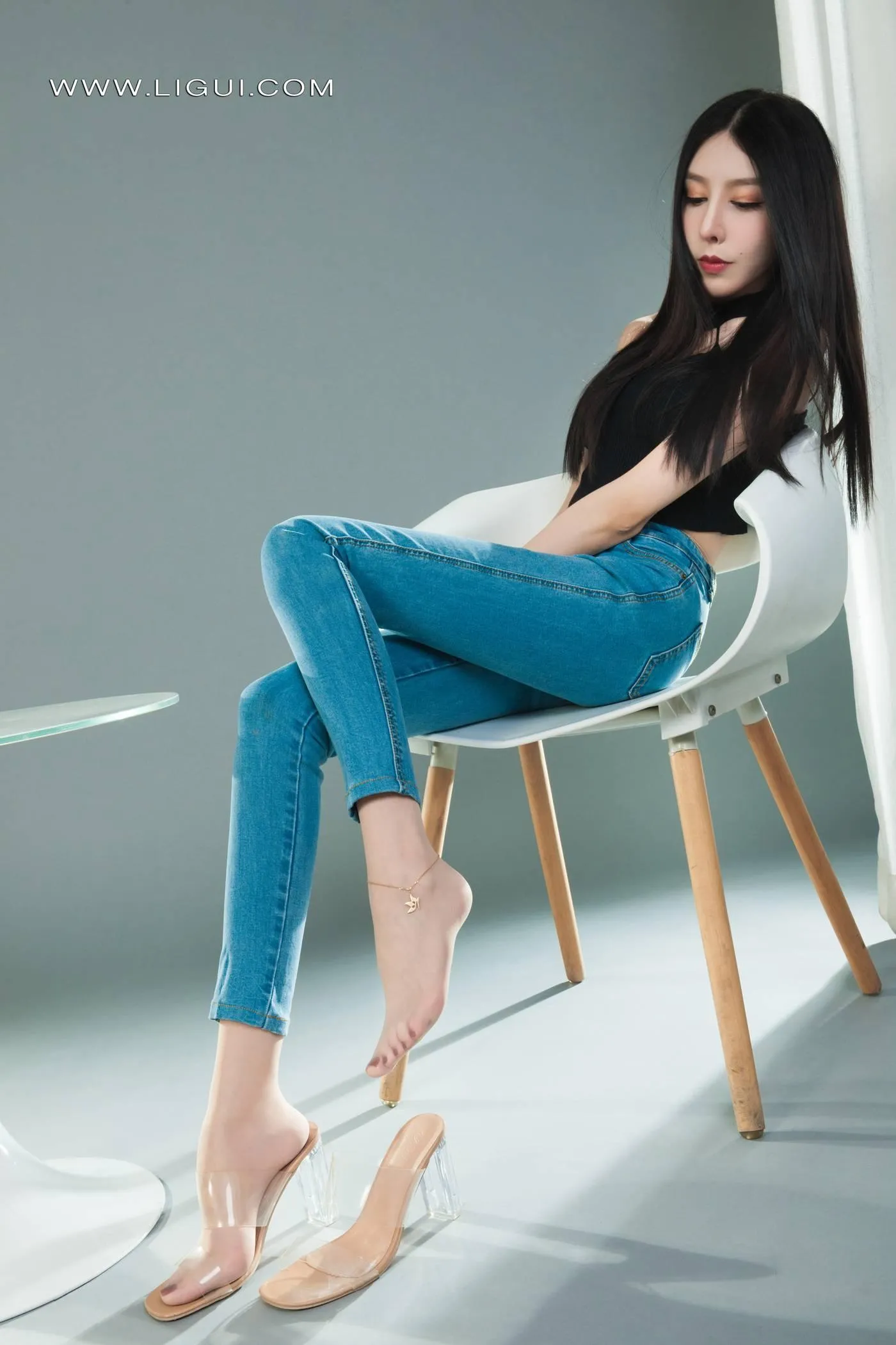 [Ligui丽柜]2022.02.25 《潮妹纤莲》兔子[78P]插图4