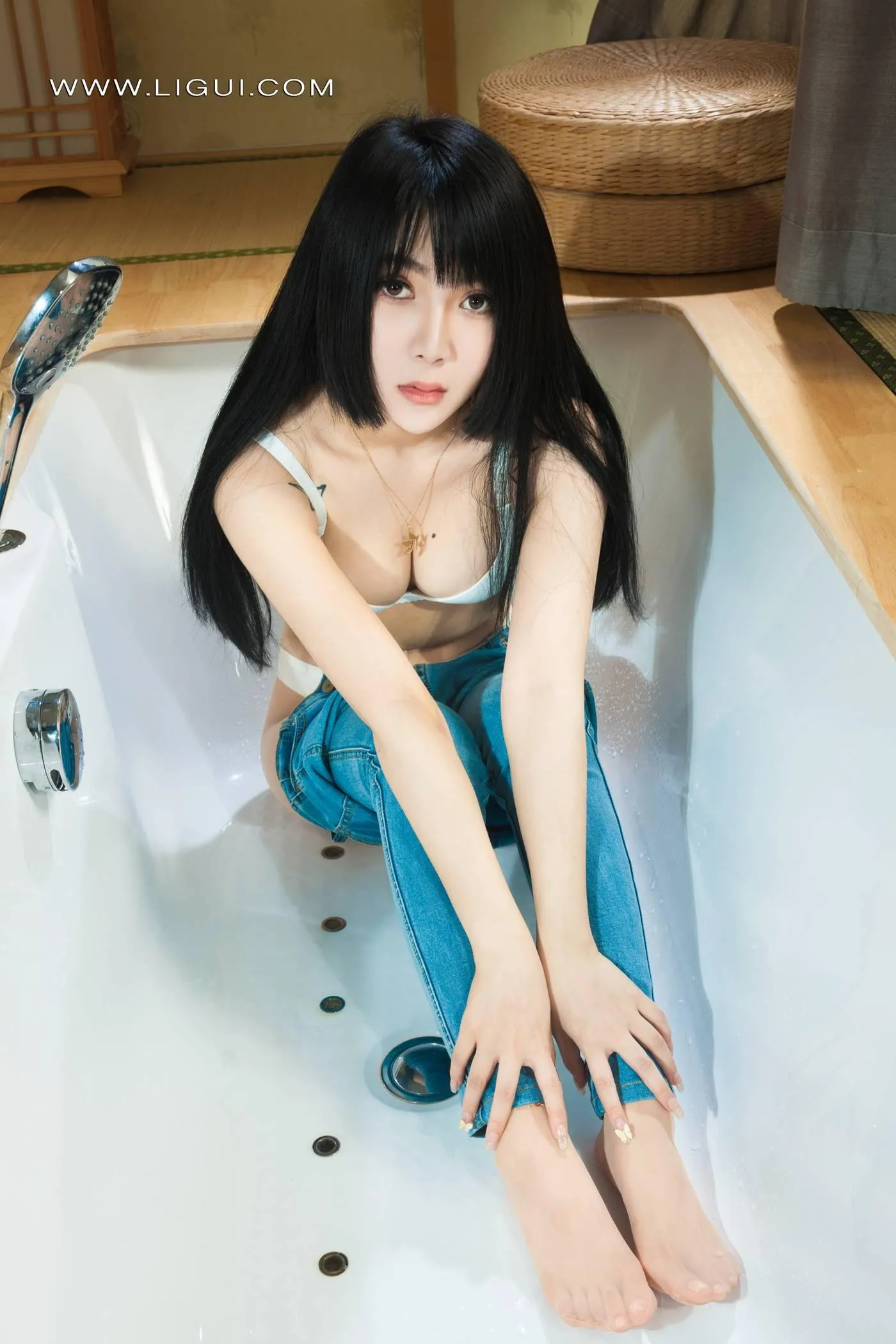 [Ligui丽柜]2022.04.02《玉脂丝滑》小七[61P]插图